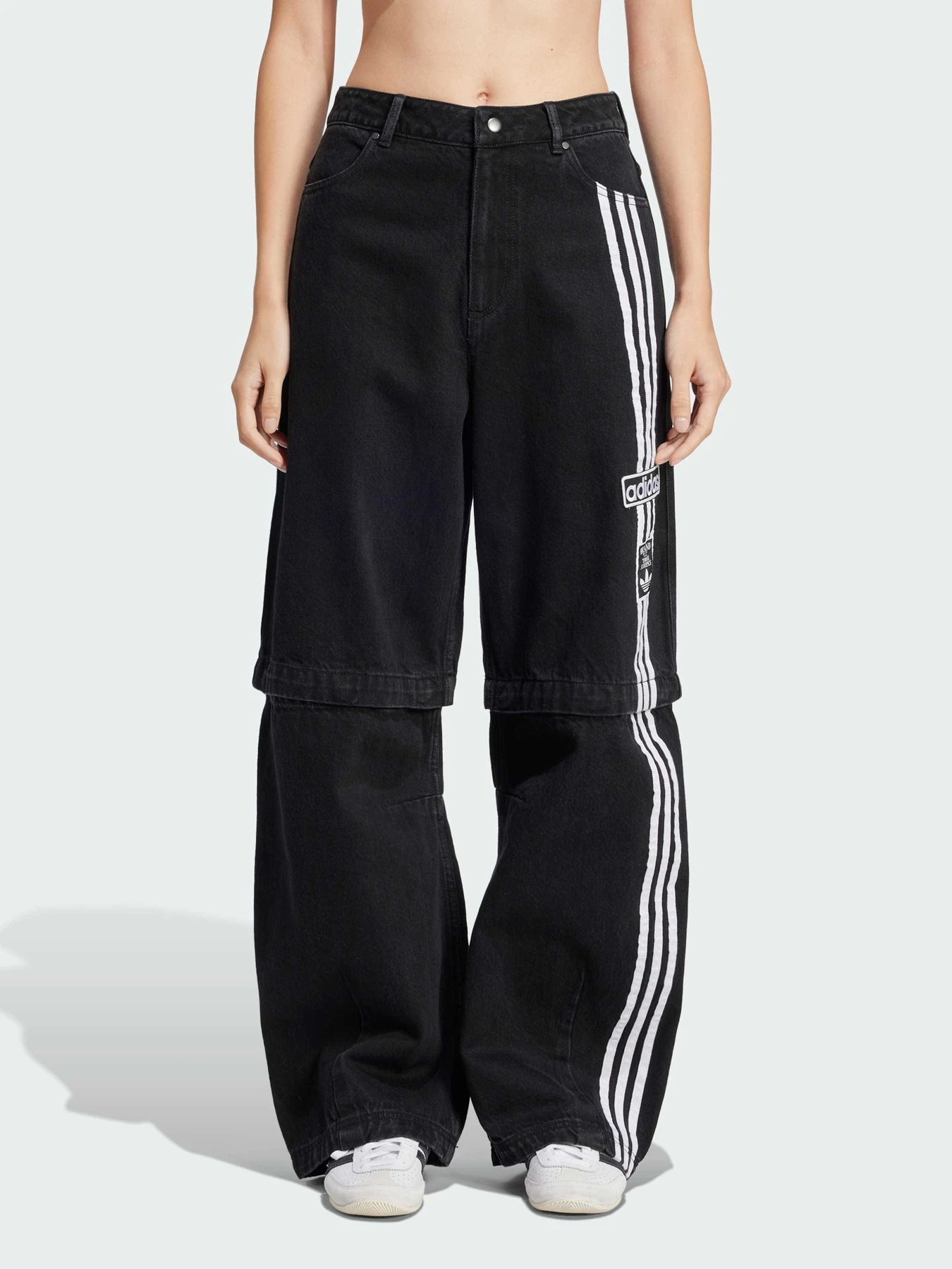 Джинсы Adidas Adicolor модель JD0082 Фото