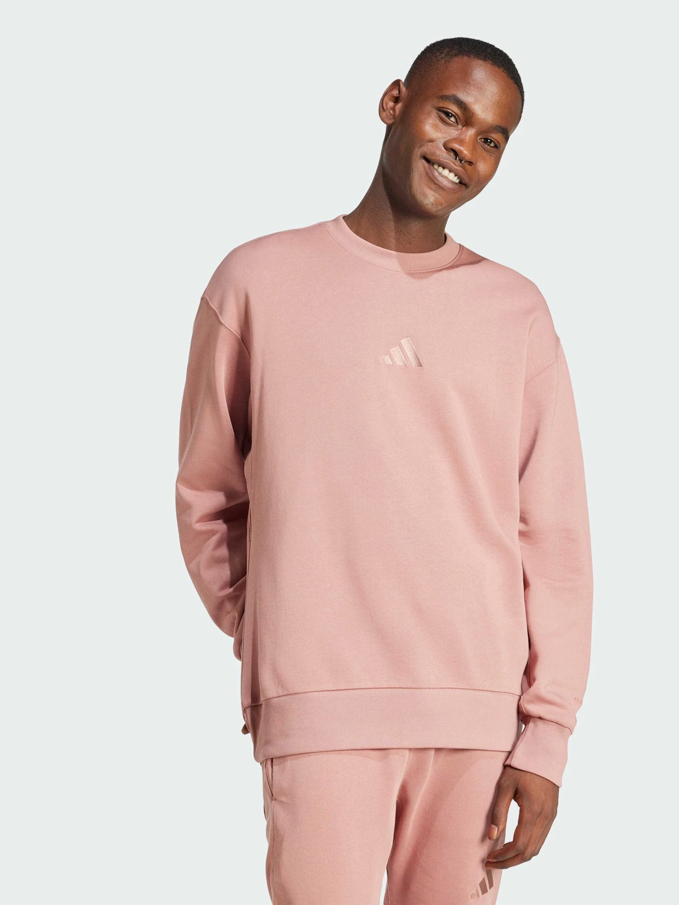 Худі та світшоти Adidas модель JC8058 Худі та світшоти Adidas модель JC8058 Фото