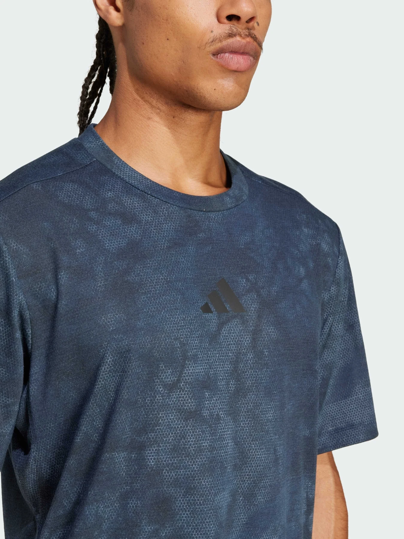 Футболки и поло Adidas модель JP3340 Футболки и поло Adidas модель JP3340 Фото