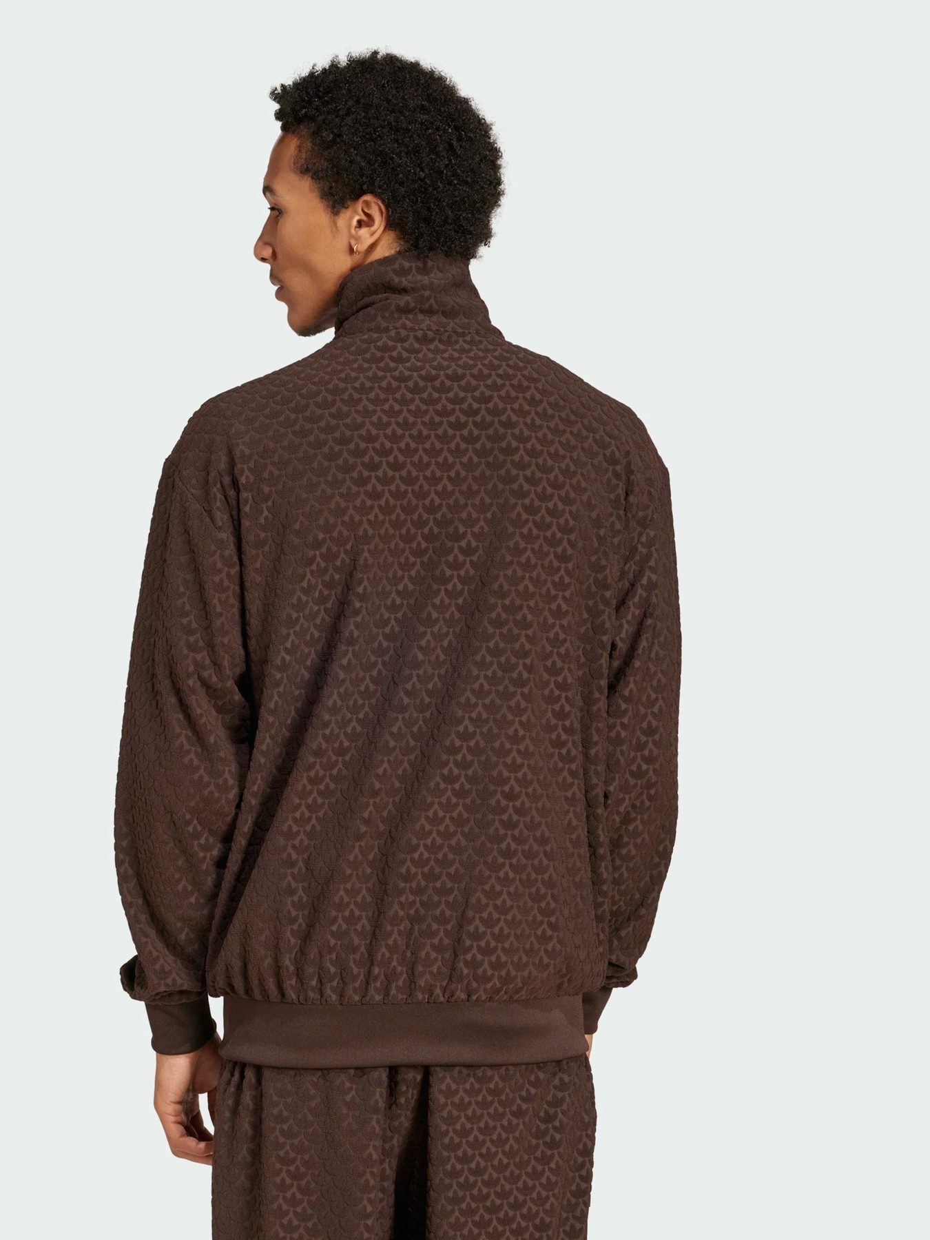 Худи и свитшоты Adidas Graphics модель JP4419 Фото