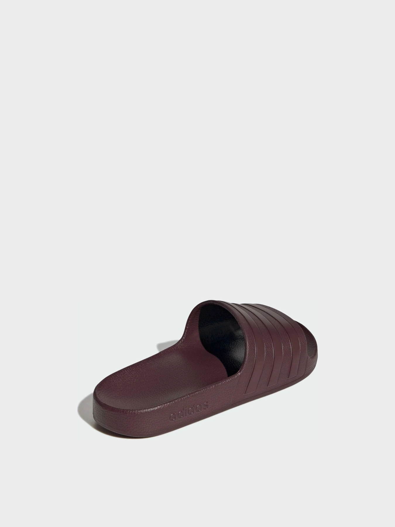 Шльопанці Adidas Adilette модель JI2235 Шльопанці Adidas Adilette модель JI2235 Фото