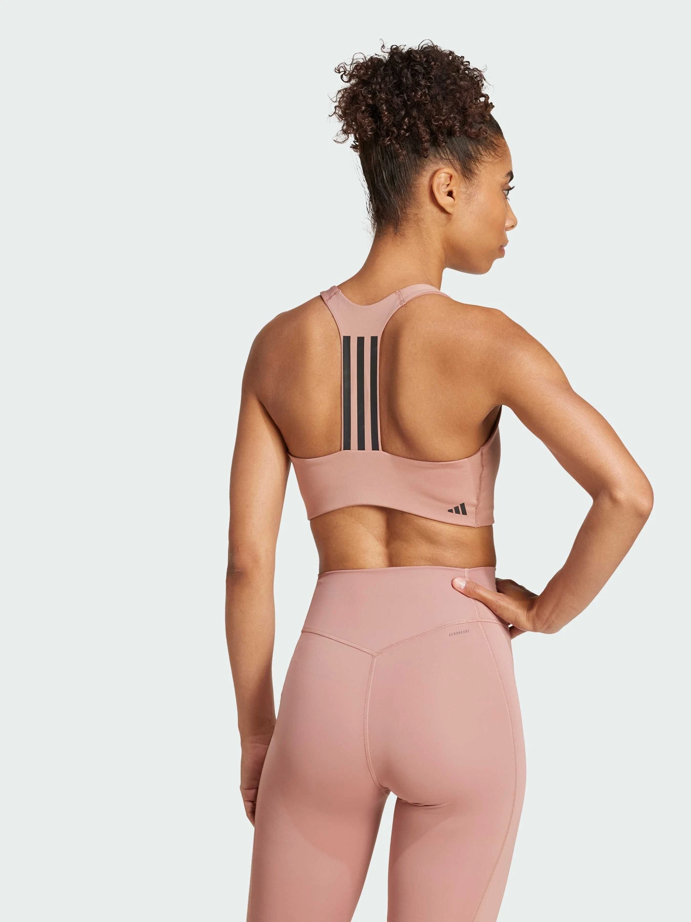 Футболки и поло Adidas 3 Stripes модель JI7989 Футболки и поло Adidas 3 Stripes модель JI7989 Фото