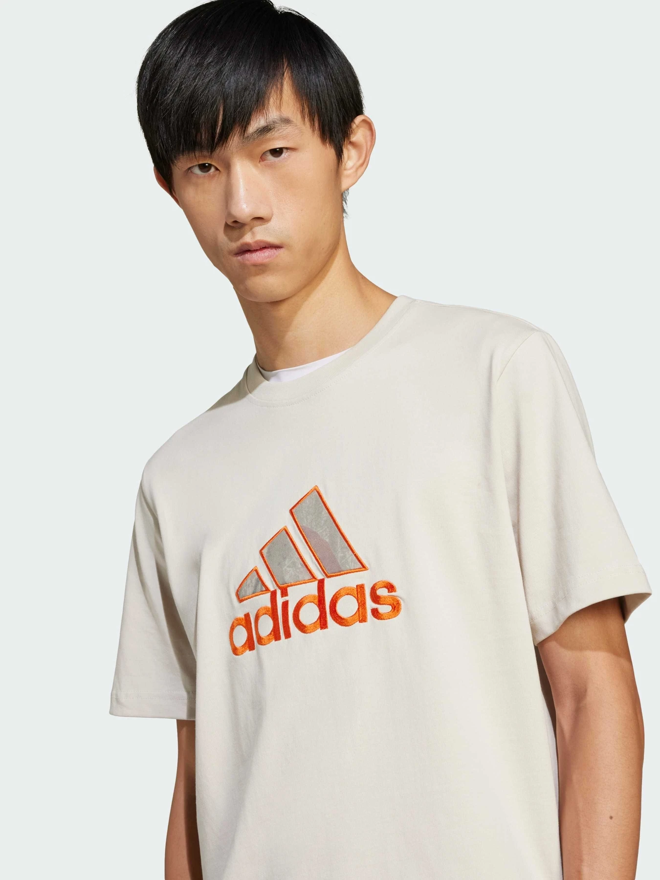 Футболки і поло Adidas модель JD5400 Футболки і поло Adidas модель JD5400 Фото