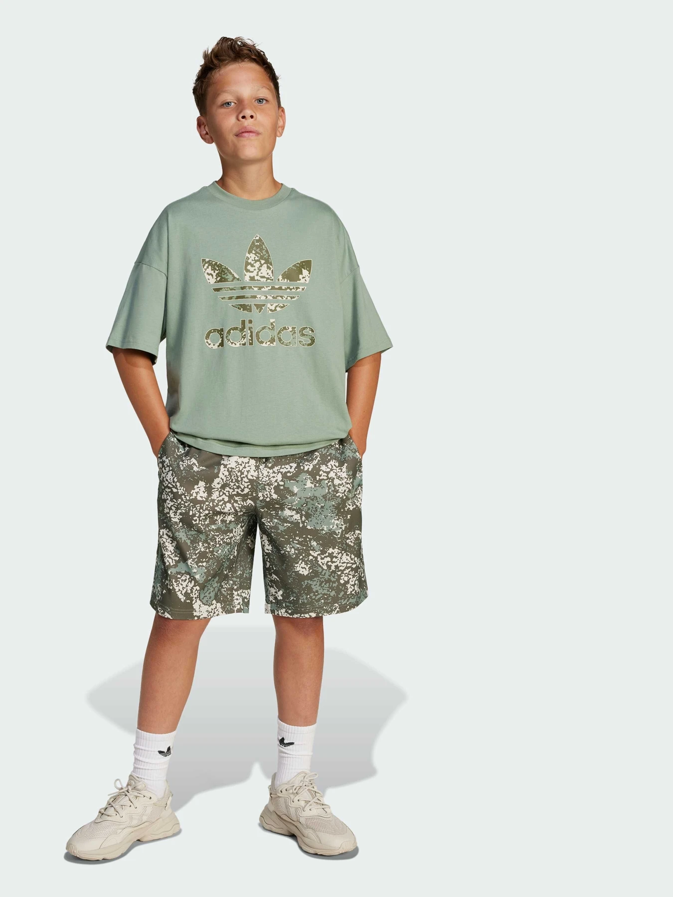 Шорти Adidas Graphics модель JJ0280 Шорти Adidas Graphics модель JJ0280 Фото