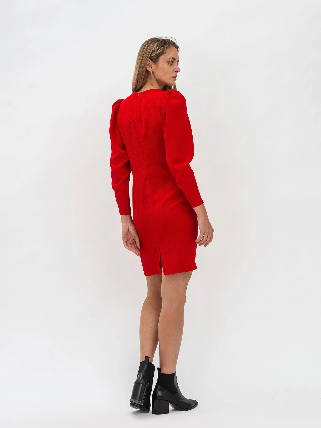 Платья Lesia модель RedDayina23WMNSDRSSLS Фото