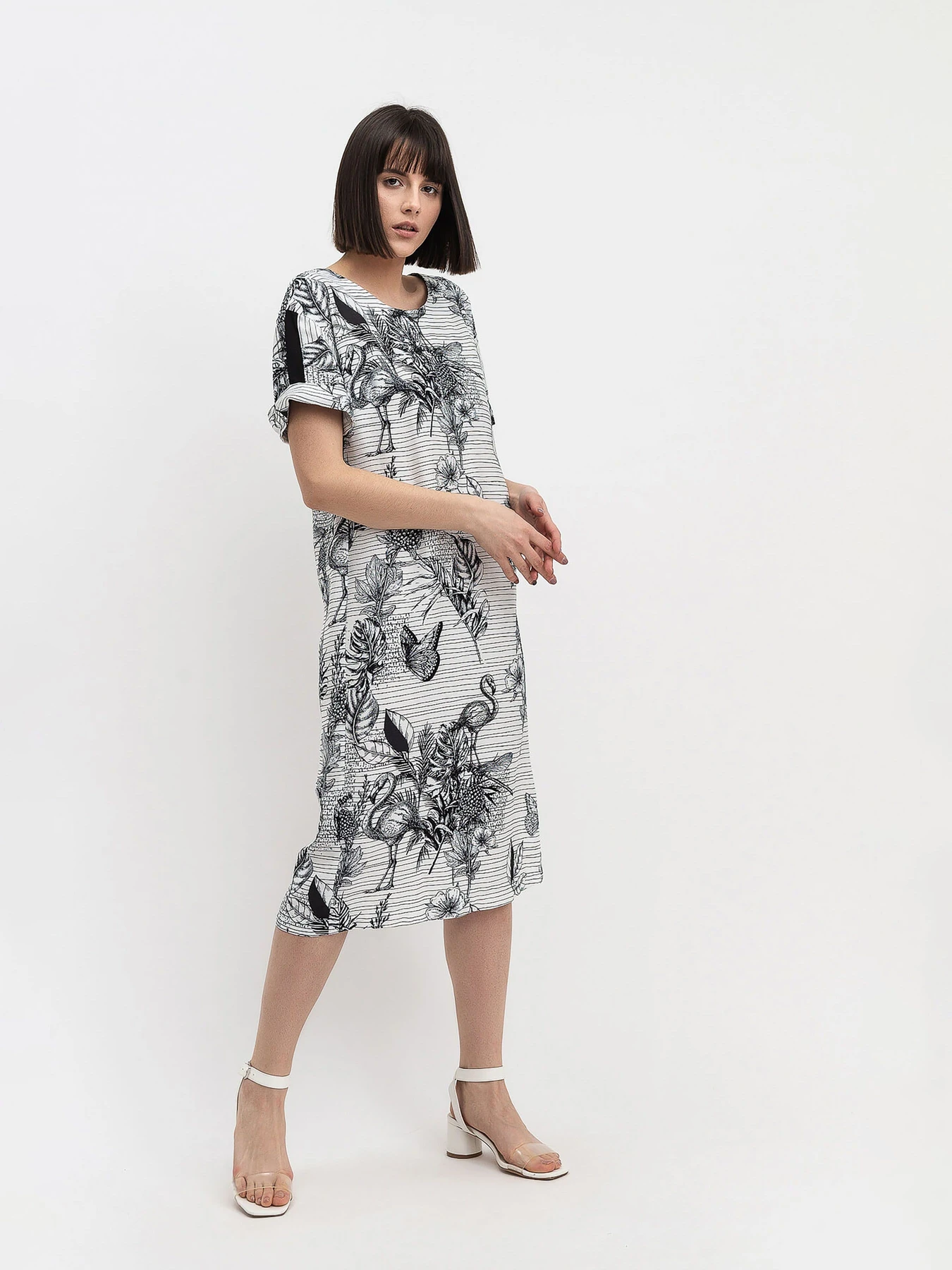 Платья Lesia модель WhiteIzertWMNSDRSSLS Фото
