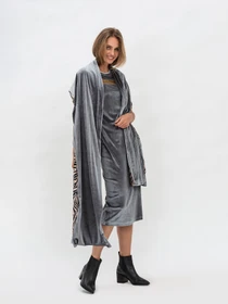 Платья Lesia модель GreyLoyan4WMNSDRSSLS Фото