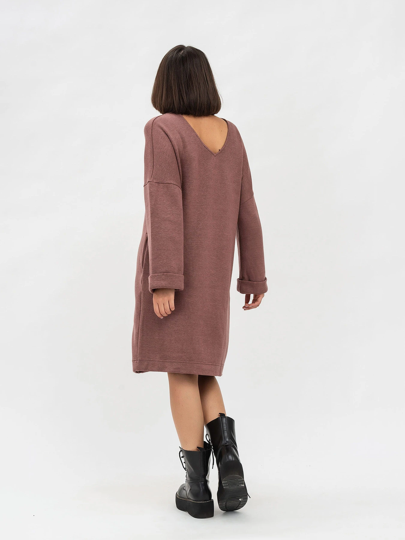 Сукні Lesia модель BrownNaoki01WMNSDRSSLS Фото