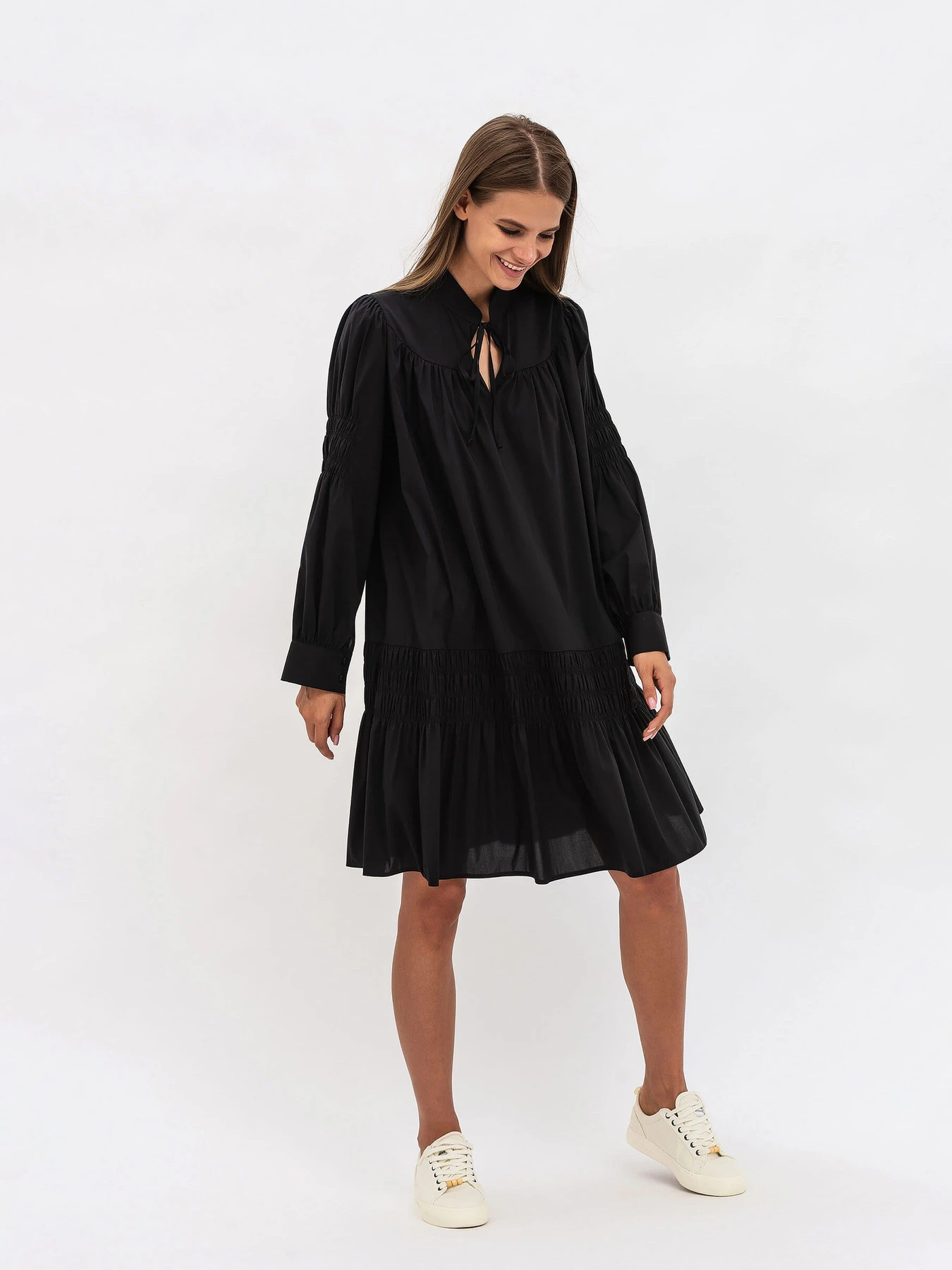 Сукні Lesia модель BlackLamie01WMNSDRSSLS Фото