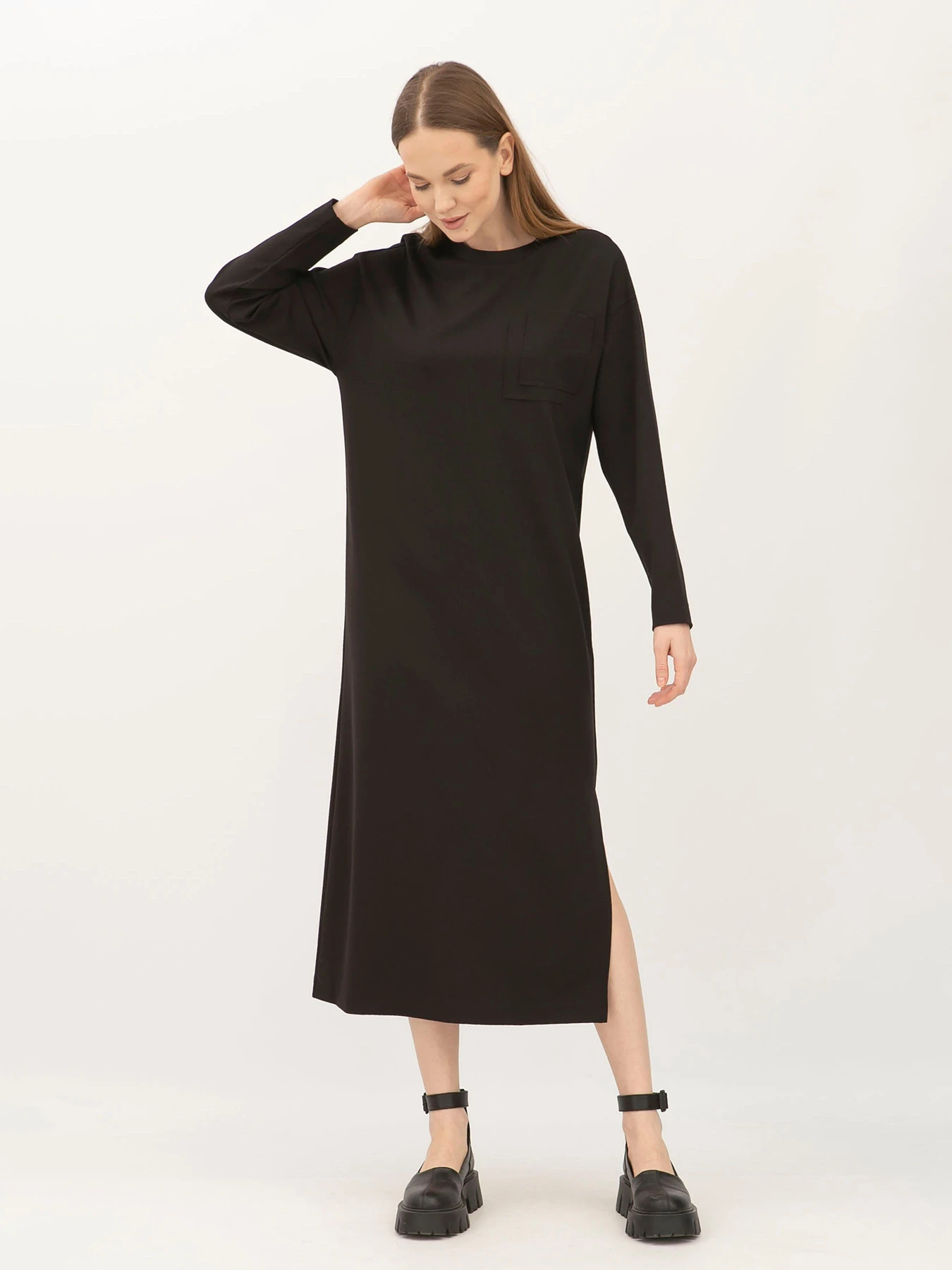 Сукні Lesia модель Mioto11BlackWMNSDRSSLS Фото