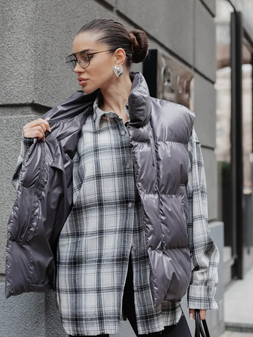 Куртки и дубленки Jadone Fashion модель Zhylet_Soft_graf Фото