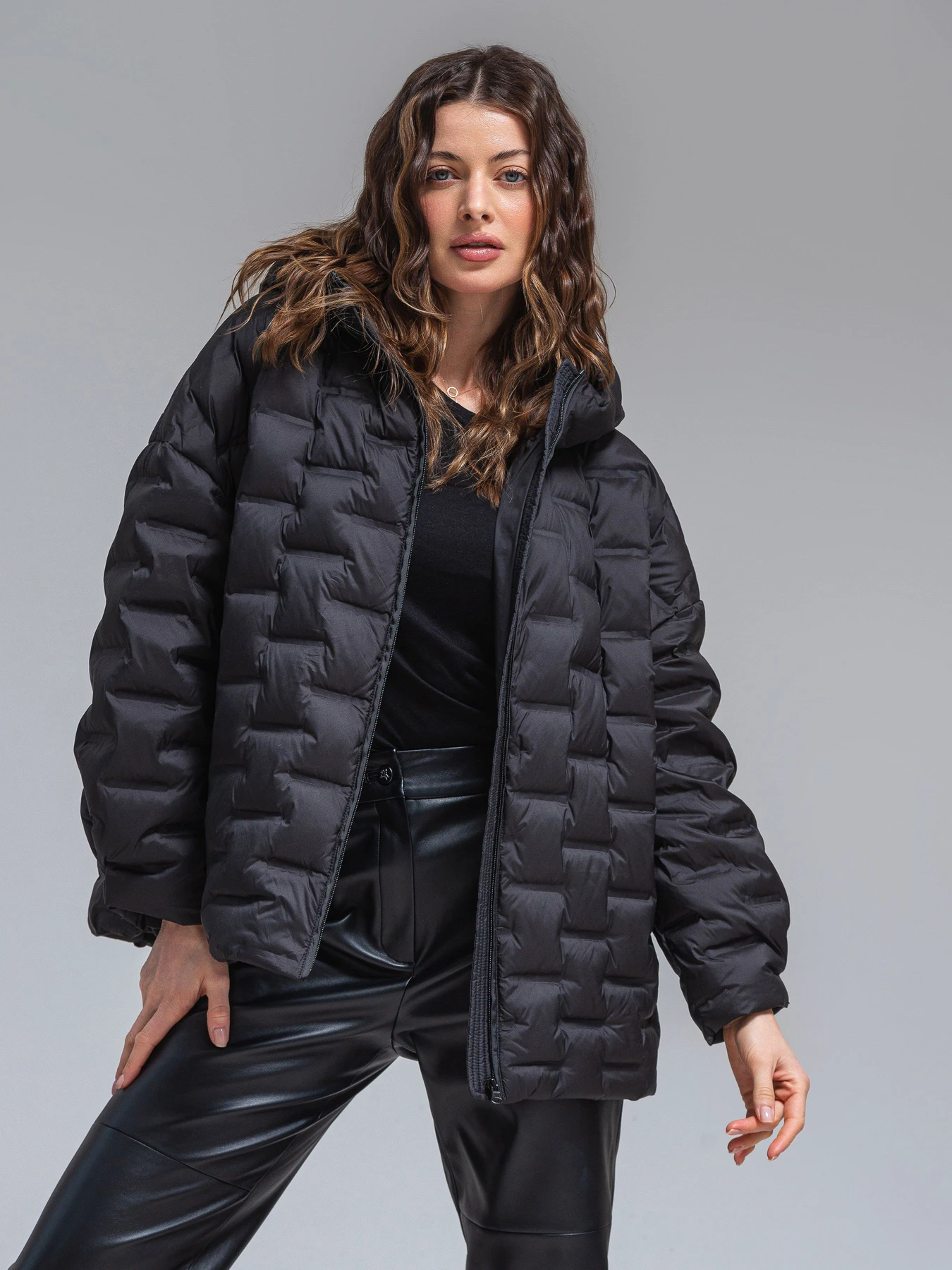 Куртки и дубленки VIVA WEAR модель 8892-black Фото