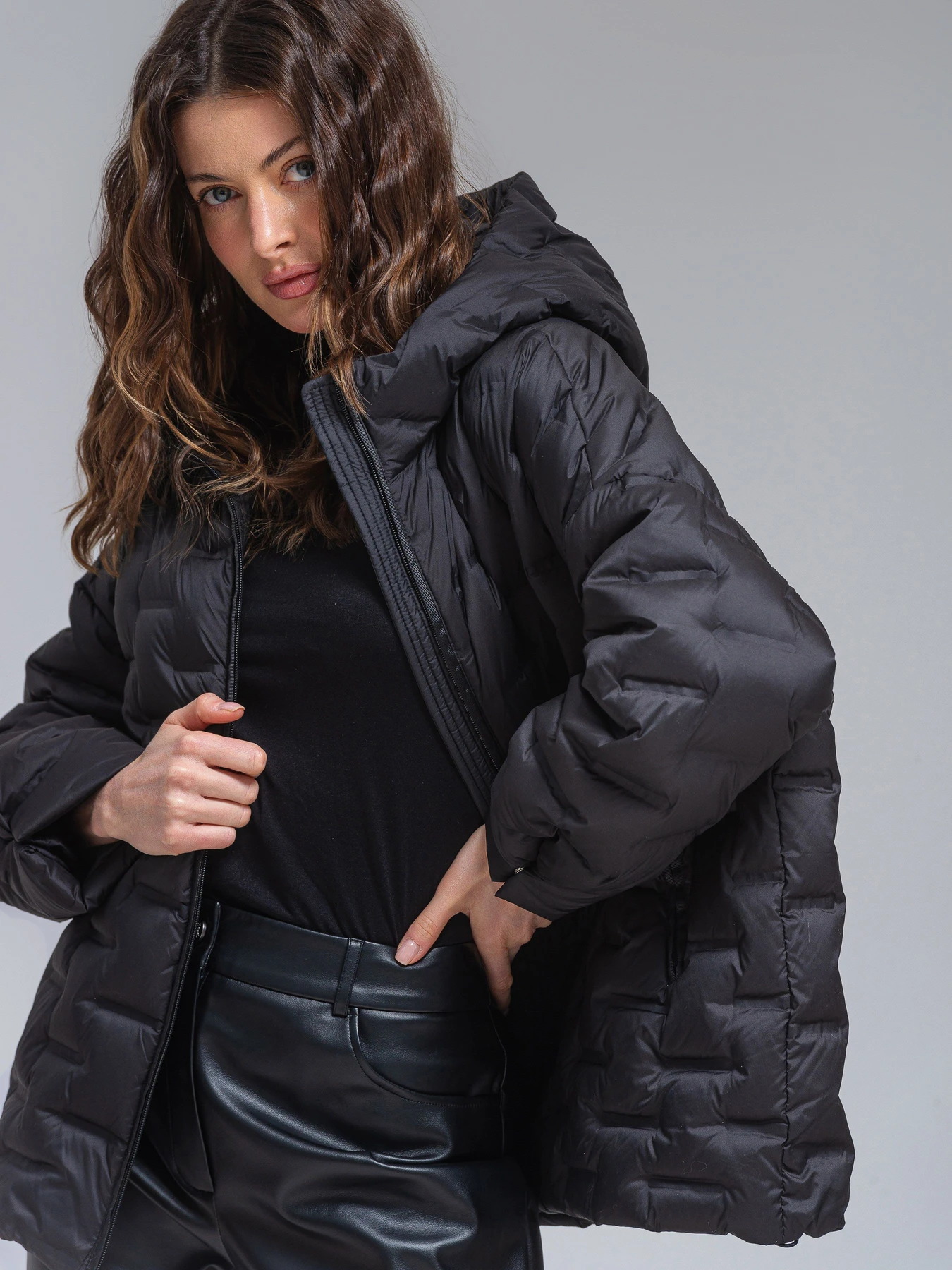 Куртки и дубленки VIVA WEAR модель 8892-black Фото