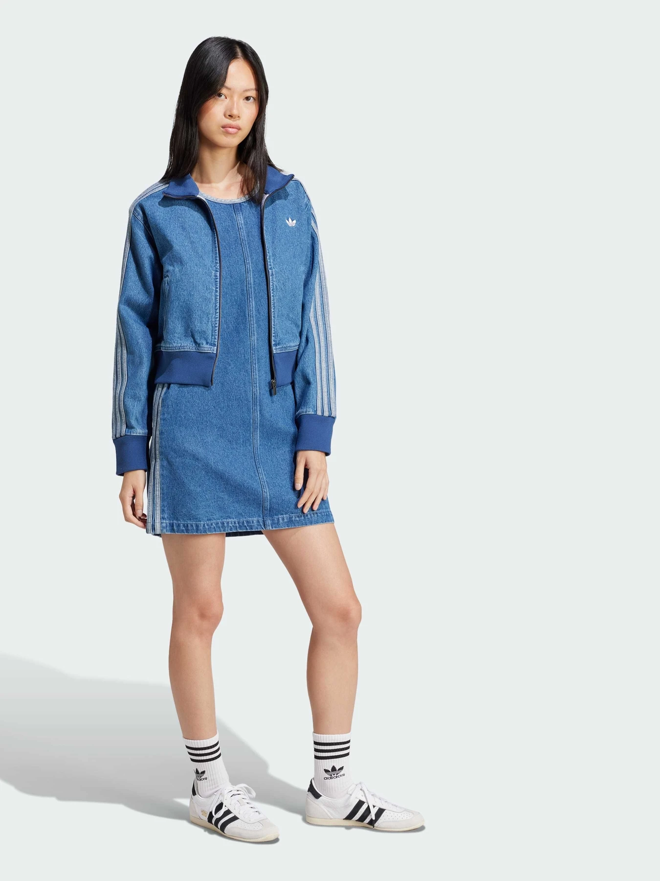 Платья Adidas Adicolor модель JD2580 Фото