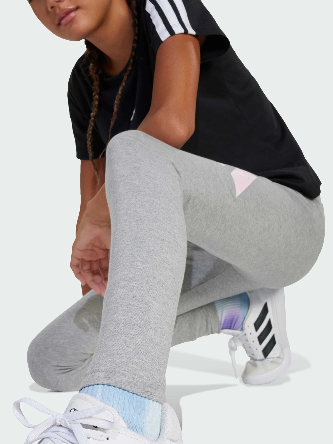 Брюки Adidas модель JC9631 Брюки Adidas модель JC9631 Фото