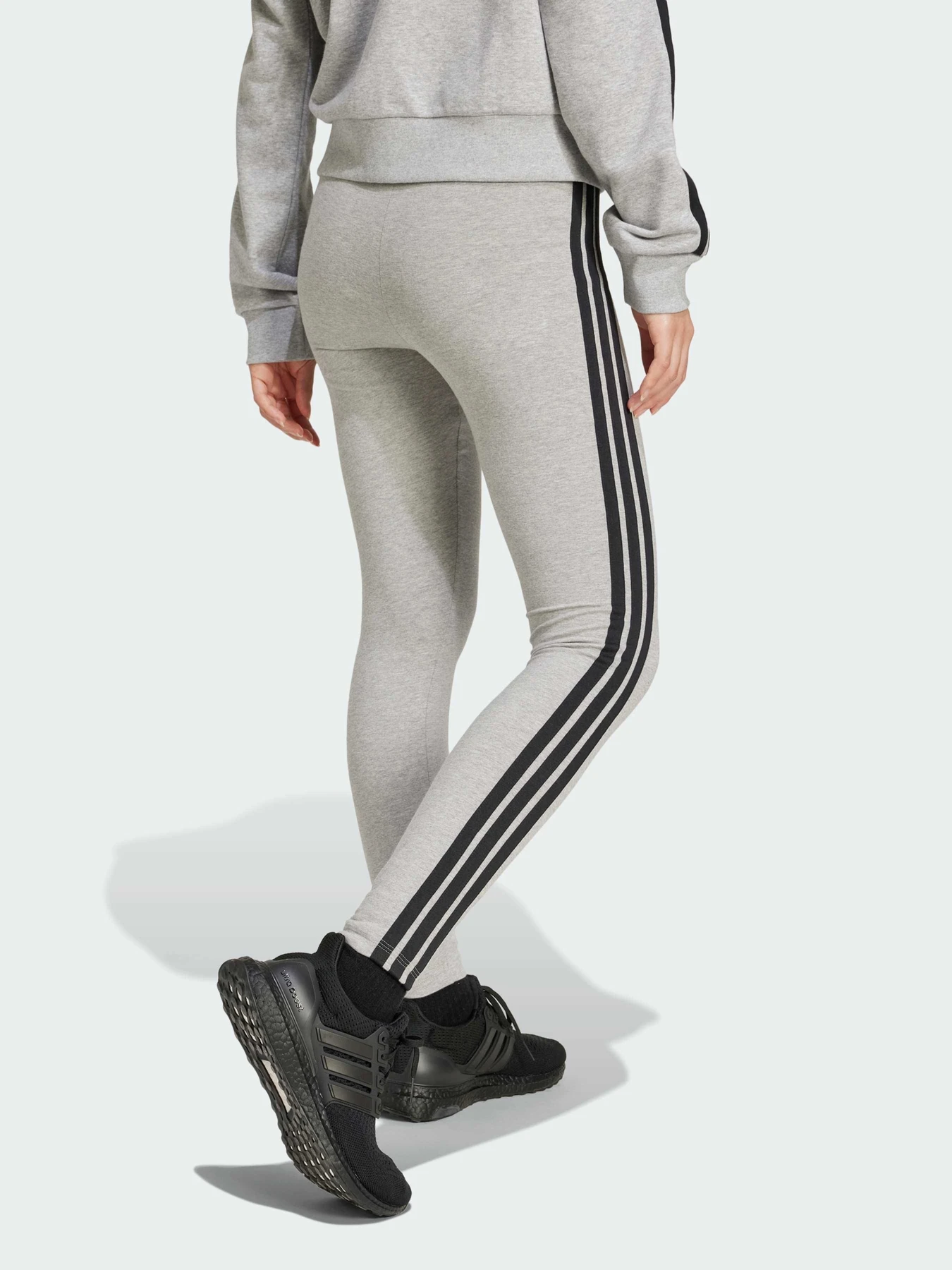 Брюки Adidas модель JE0068 Брюки Adidas модель JE0068 Фото