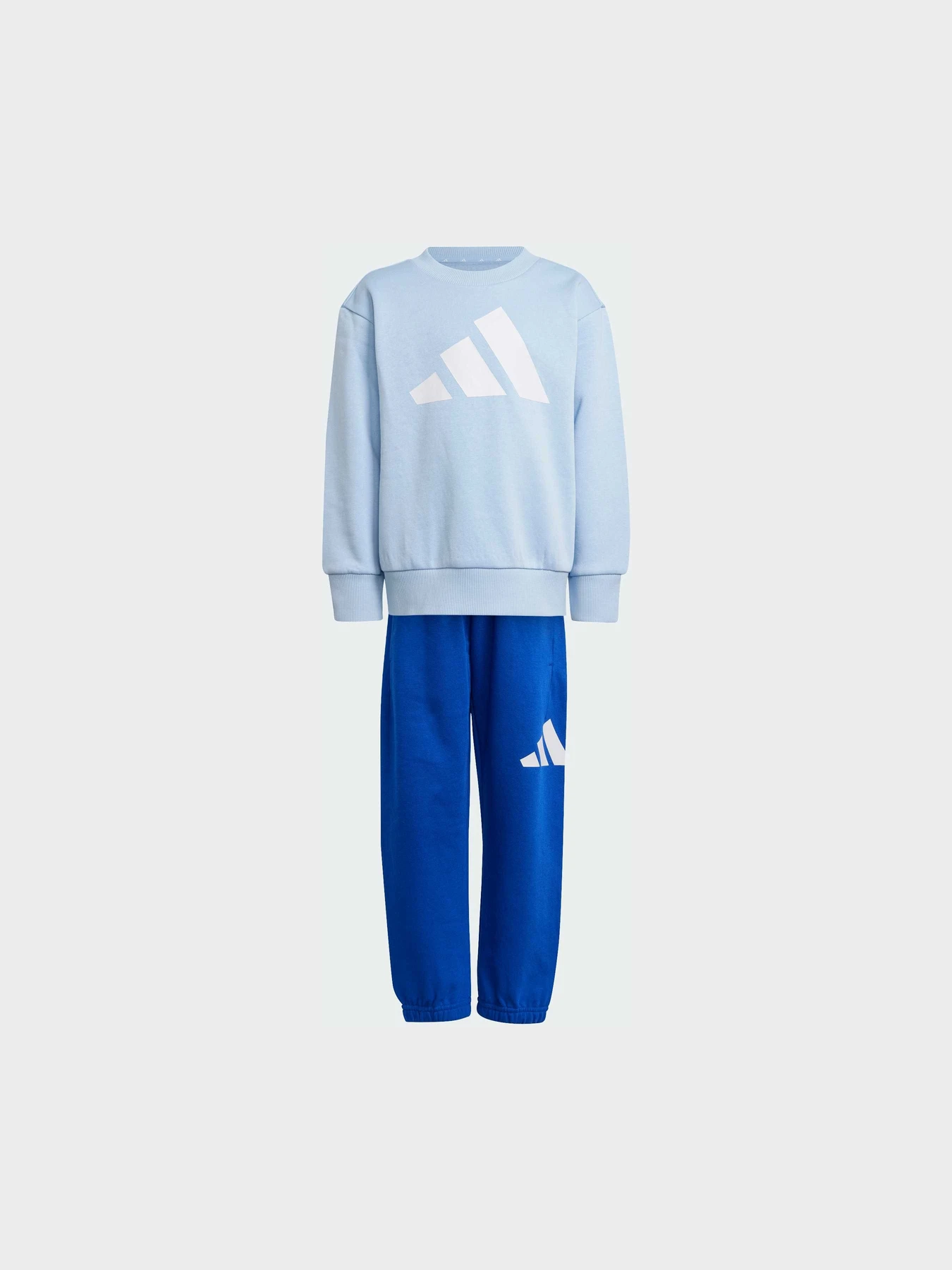 Костюмы Adidas модель JC9726 Костюмы Adidas модель JC9726 Фото