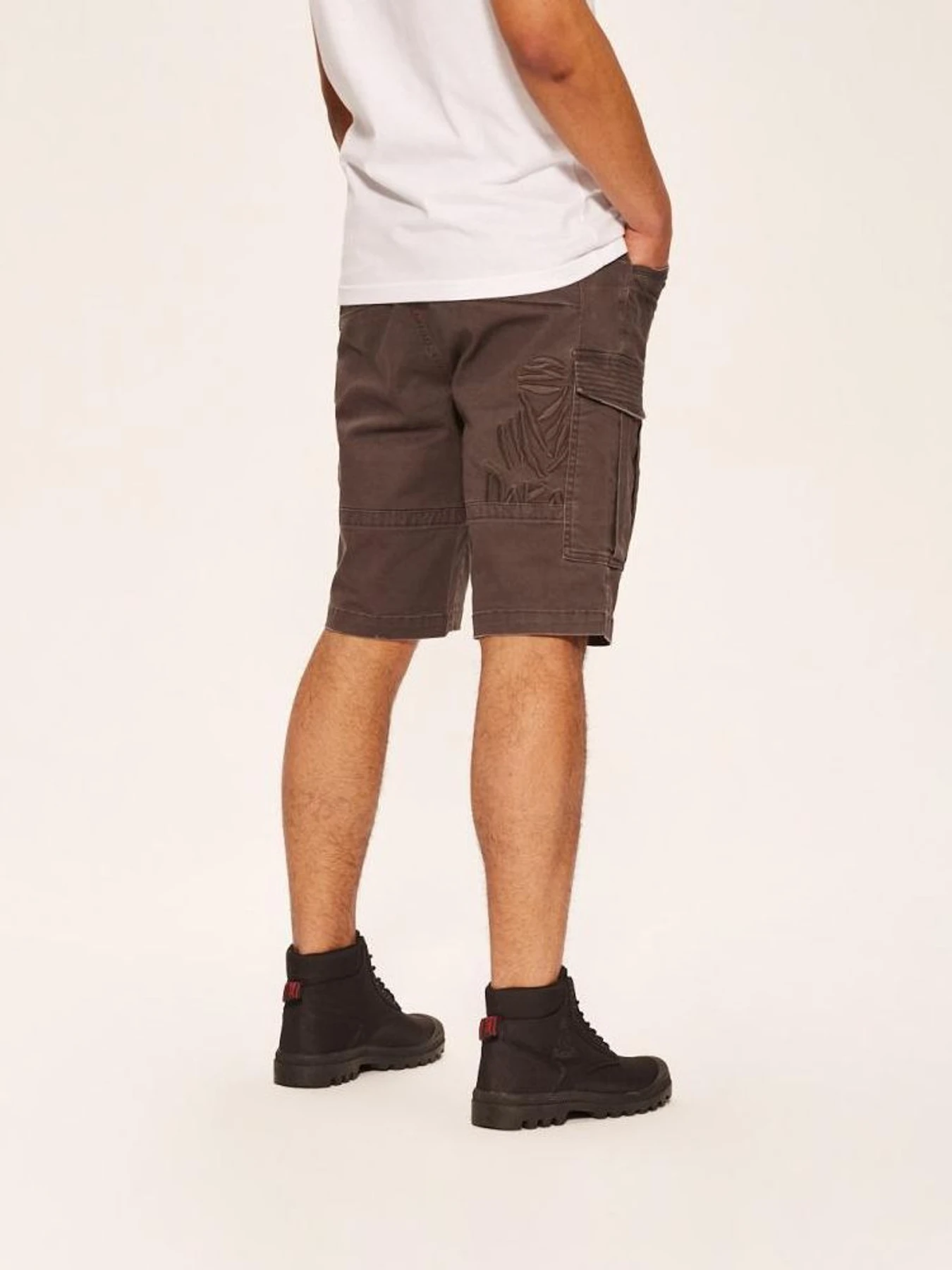 Шорти DIVERSE Dkr Cargos модель 10039189 Шорти DIVERSE Dkr Cargos модель 10039189 Фото
