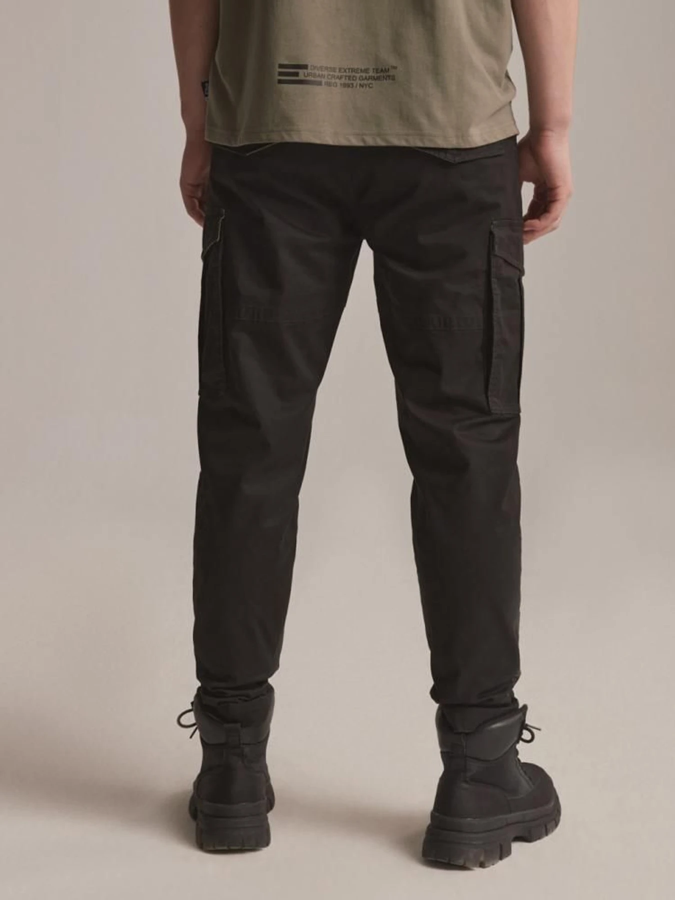 Брюки DIVERSE Dkr Cargo 08 модель 10043449 Брюки DIVERSE Dkr Cargo 08 модель 10043449 Фото