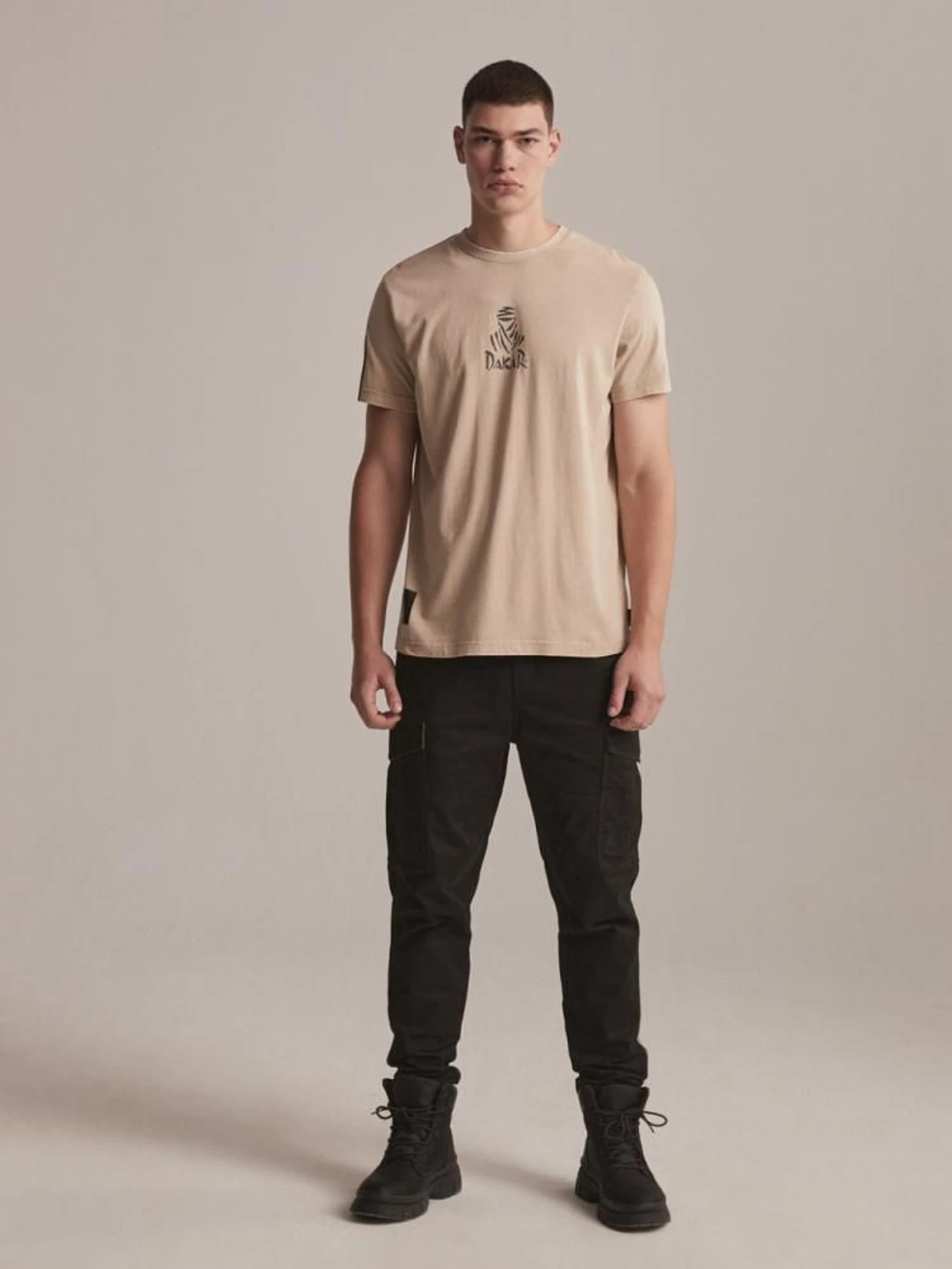 Футболки и поло DIVERSE Dkr Wash 02 модель 10043319 Футболки и поло DIVERSE Dkr Wash 02 модель 10043319 Фото