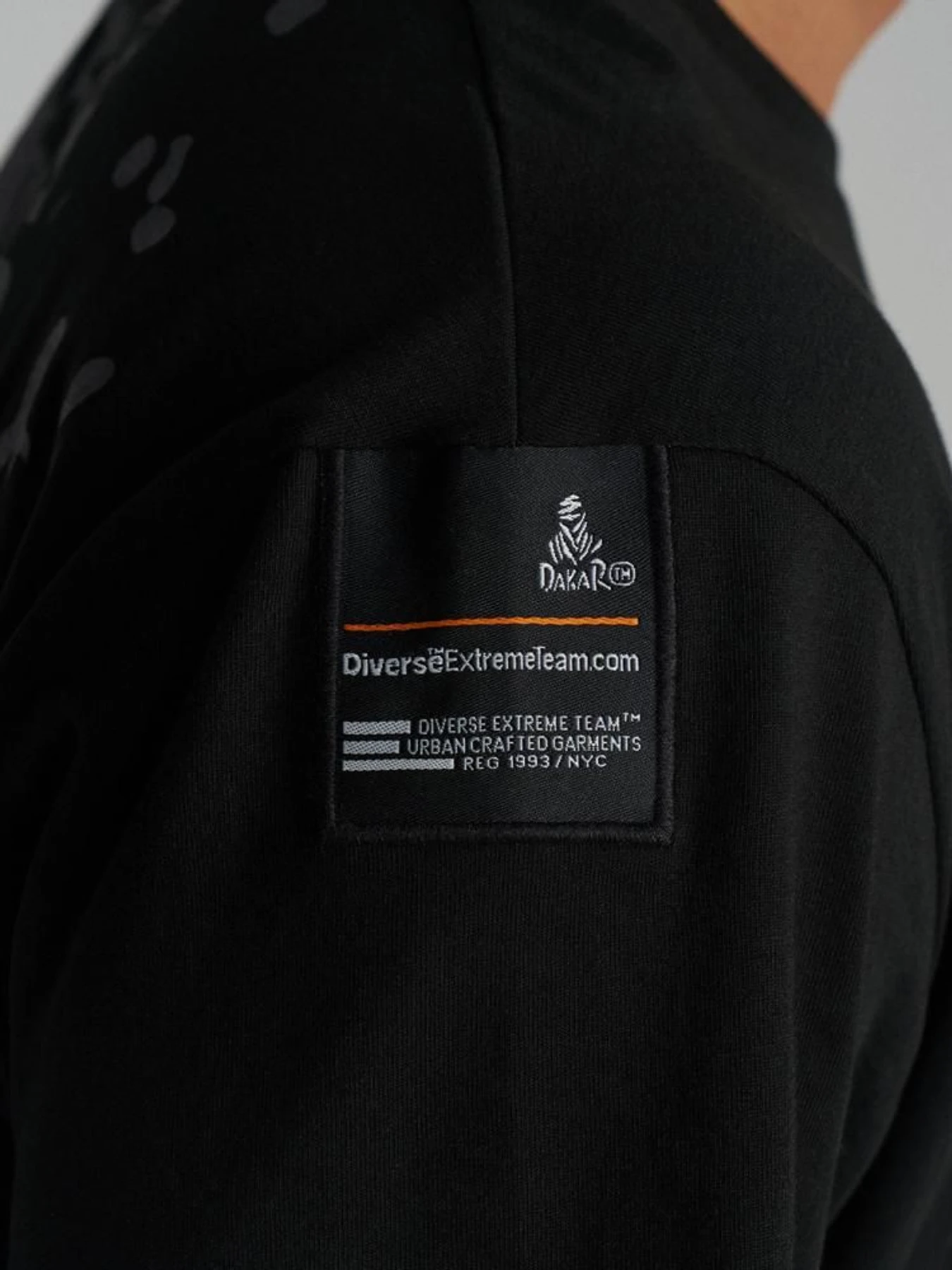 Футболки и поло DIVERSE Dkr Ov 0124 модель 10045694 Футболки и поло DIVERSE Dkr Ov 0124 модель 10045694 Фото