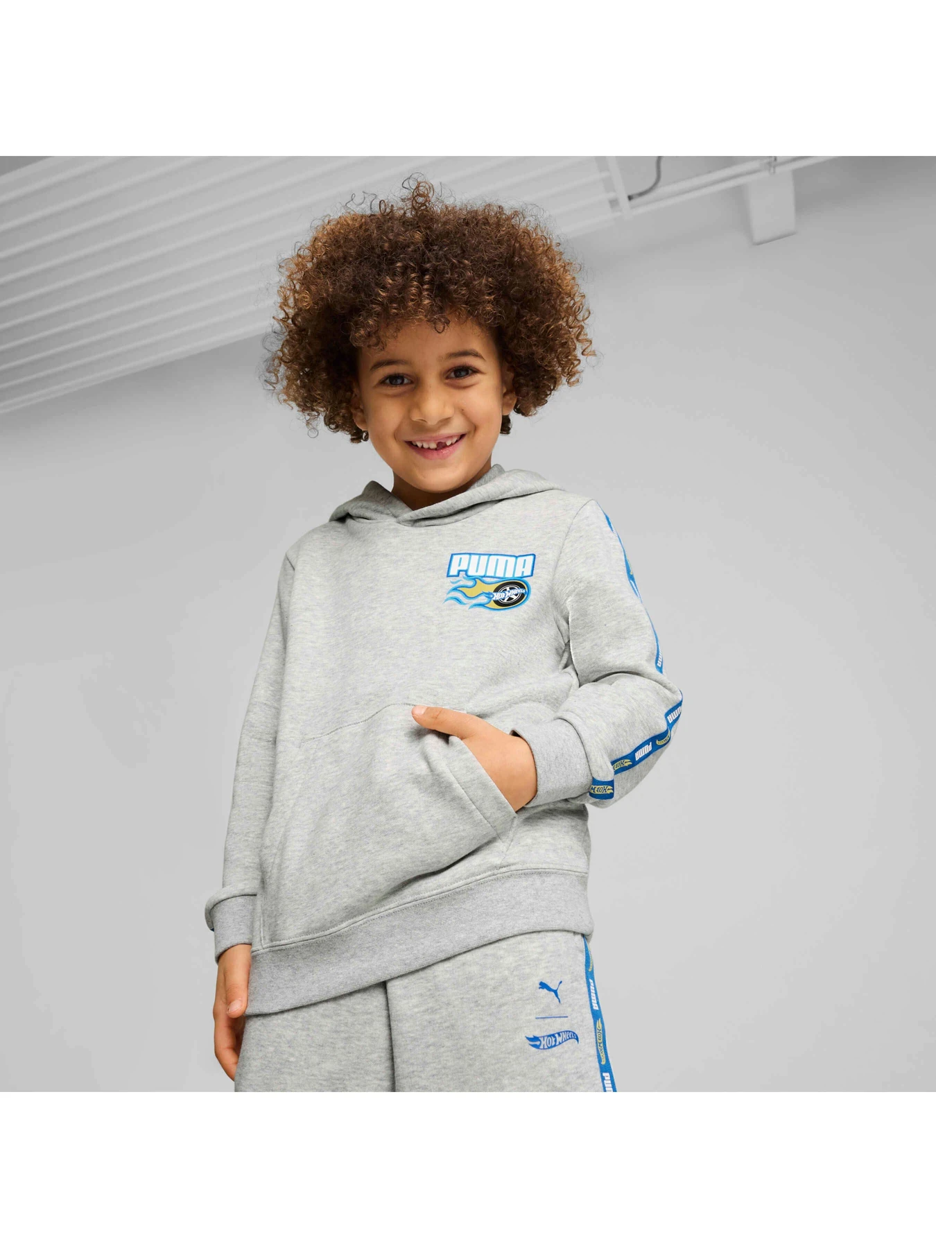 Худи и свитшоты PUMA x Hot Wheels Hoodie модель 630071 Фото