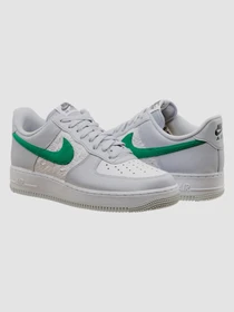 Кроссовки NIKE Air Force модель FD0667-001 Фото