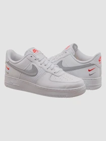 Кроссовки NIKE Air Force модель FD0666-100 Фото