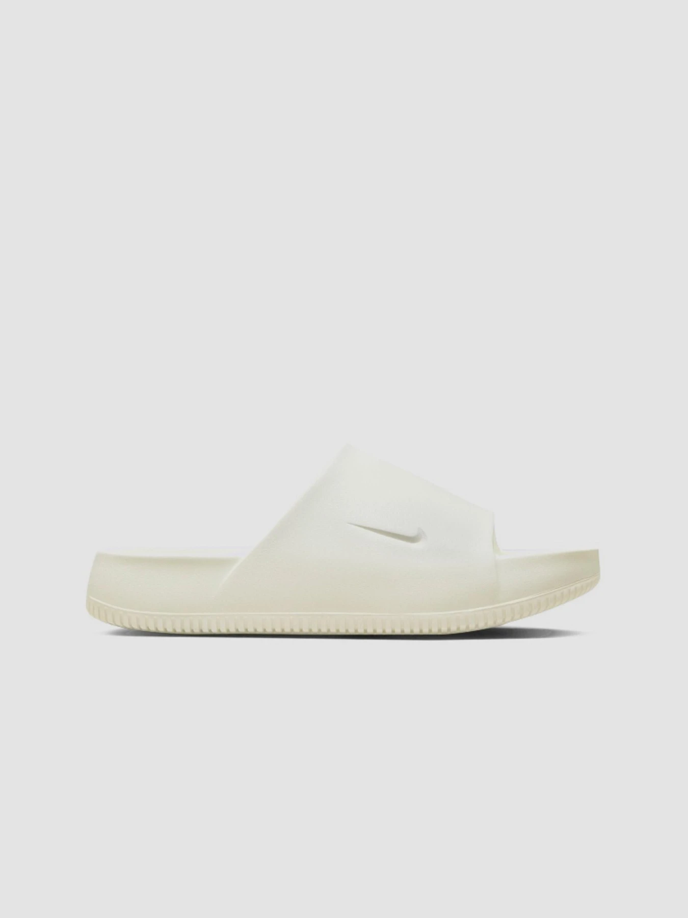Шлёпанцы NIKE Calm Slide модель FD4116-100 Шлёпанцы NIKE Calm Slide модель FD4116-100 Фото