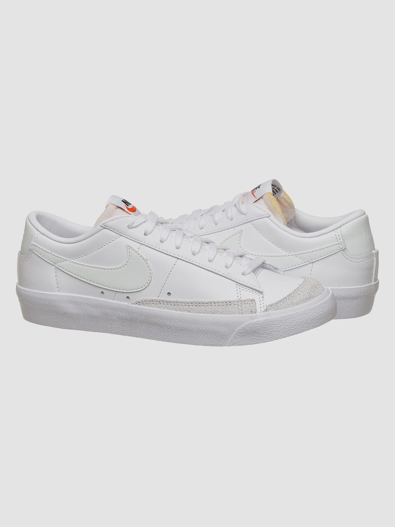 Кросівки NIKE Blazer модель DC4769-111 Кросівки NIKE Blazer модель DC4769-111 Фото