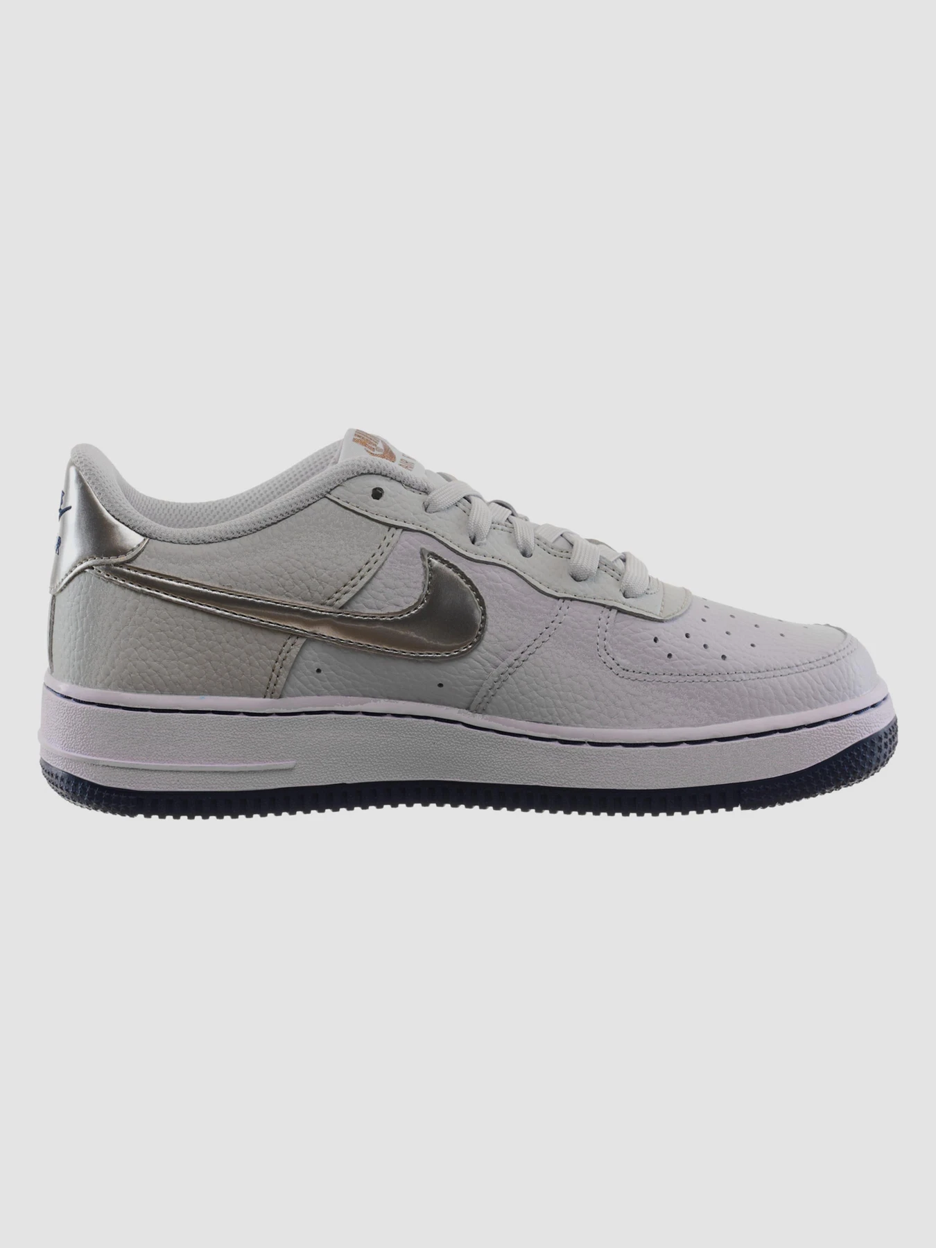 Кроссовки NIKE Air Force 1 Gs модель CT3839-004 Кроссовки NIKE Air Force 1 Gs модель CT3839-004 Фото