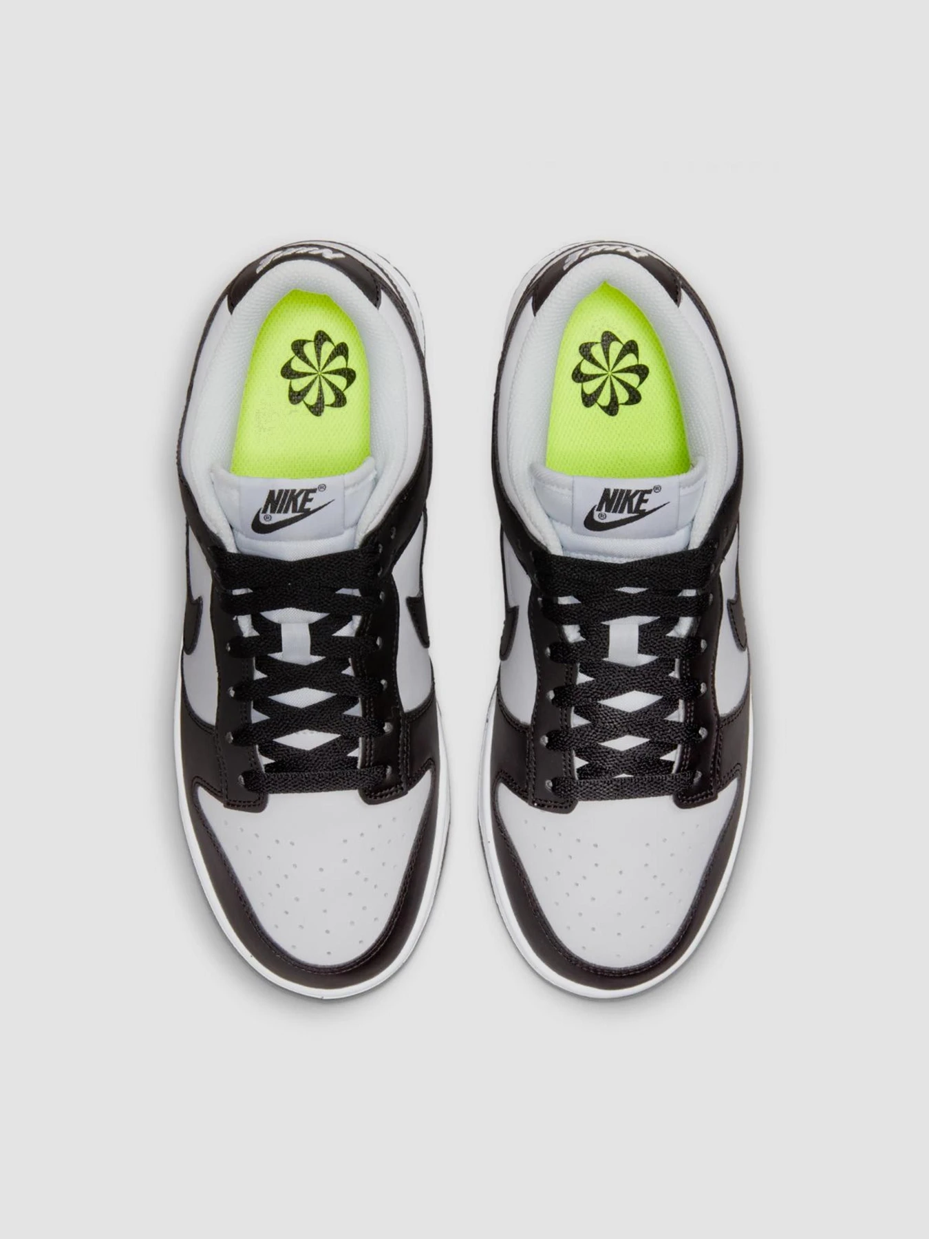 Кроссовки NIKE Dunk модель DD1873-102 Кроссовки NIKE Dunk модель DD1873-102 Фото