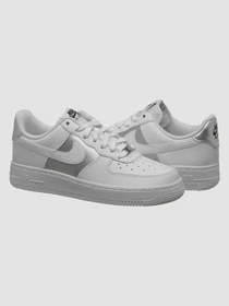 Кроссовки NIKE Air Force модель DD8959-104 Фото