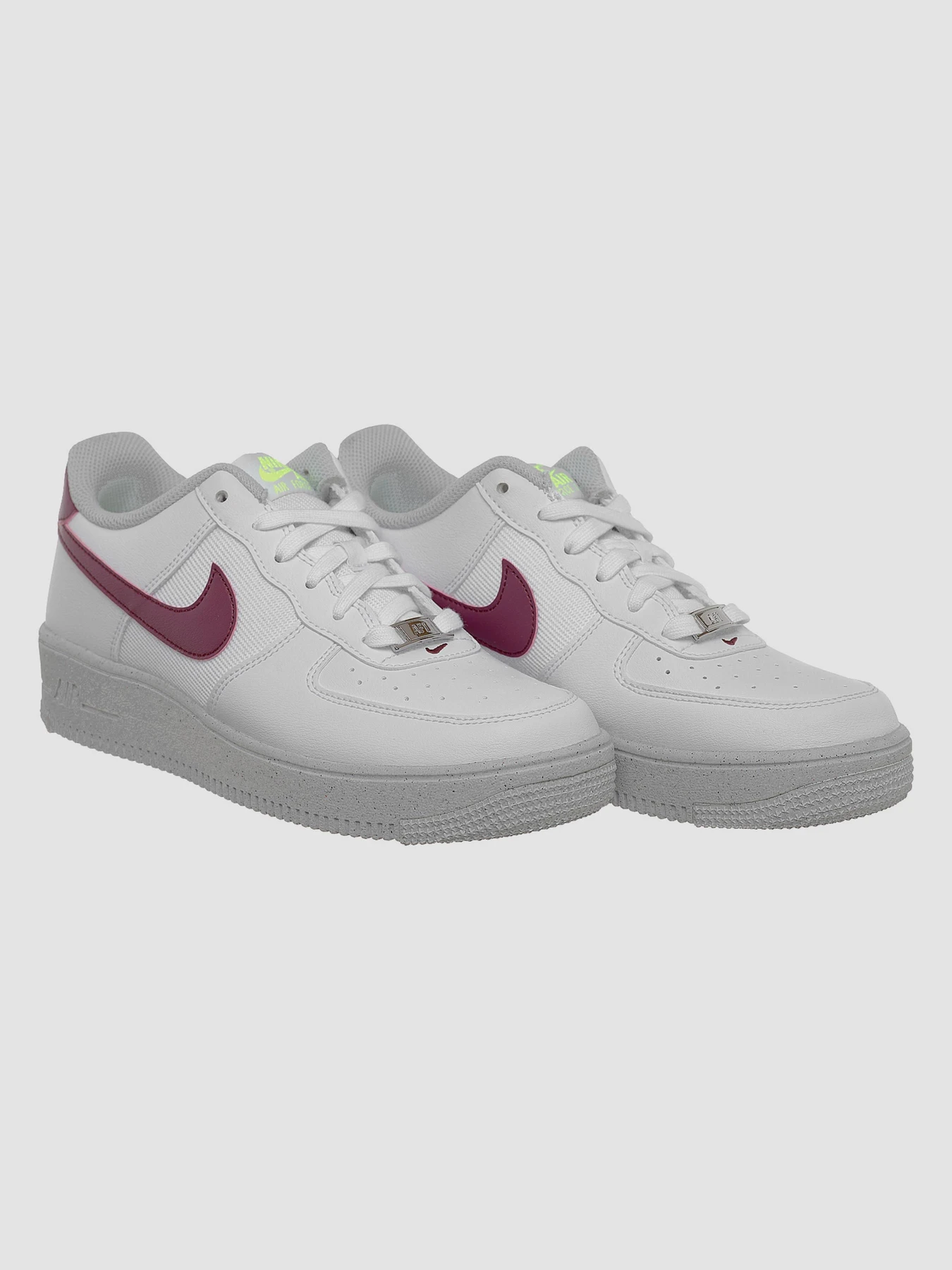 Кроссовки NIKE Air Force модель DH8695-100 Кроссовки NIKE Air Force модель DH8695-100 Фото