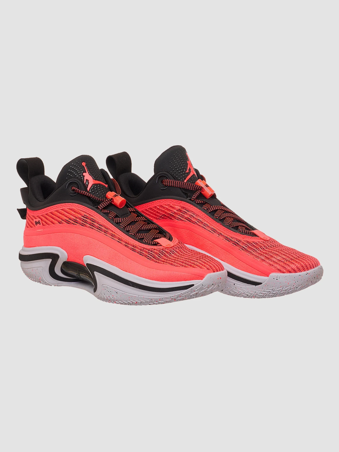 Кросівки NIKE Xxxvi Low модель DH0833-660 Фото