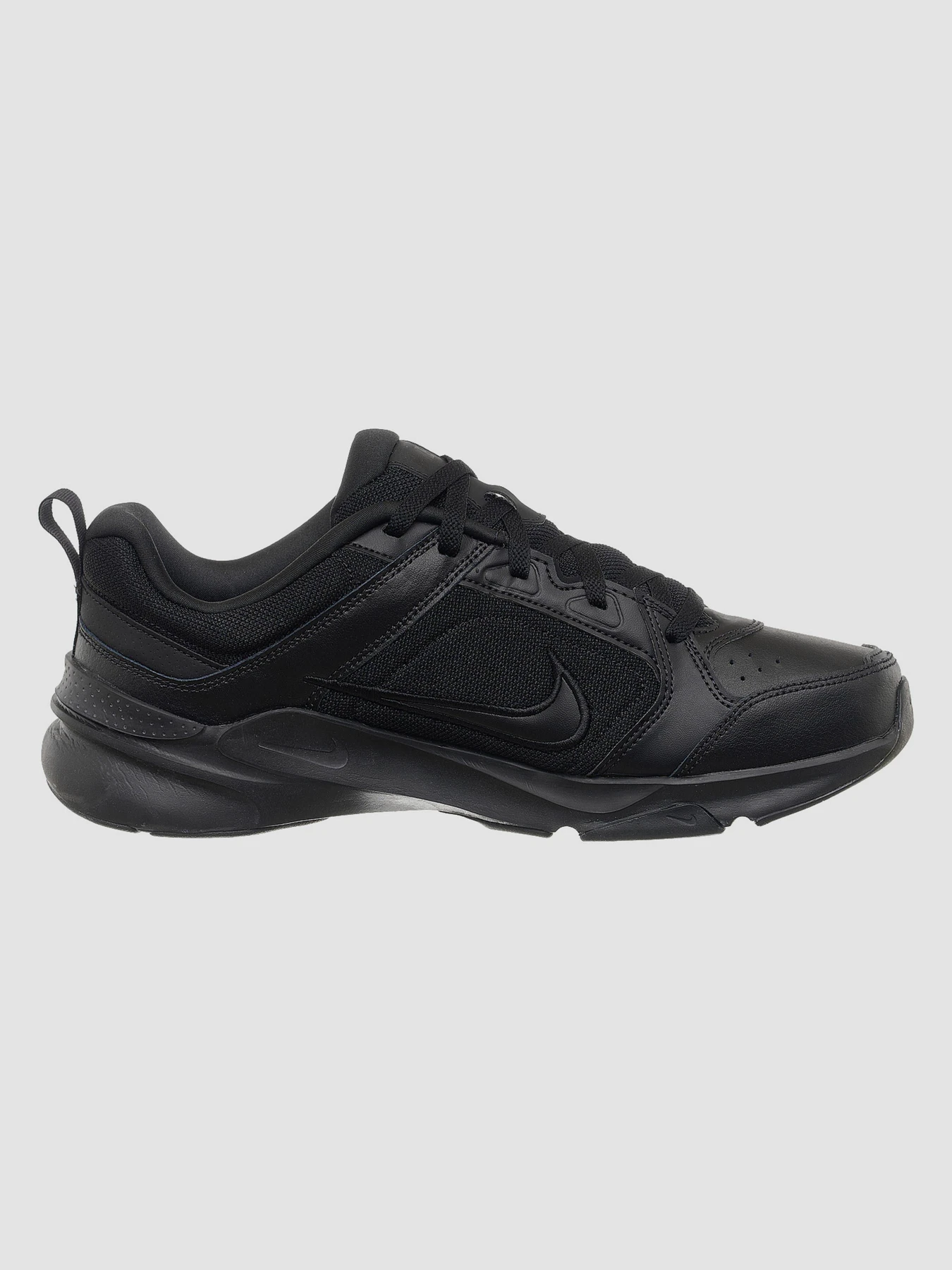 Кроссовки NIKE Defy All Day модель DJ1196-001 Фото