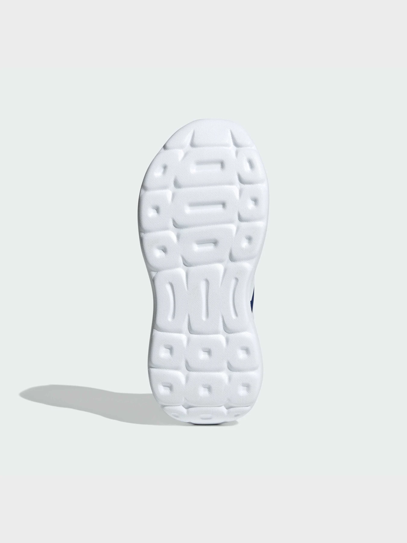 Кроссовки Adidas модель IE3549 Кроссовки Adidas модель IE3549 Фото