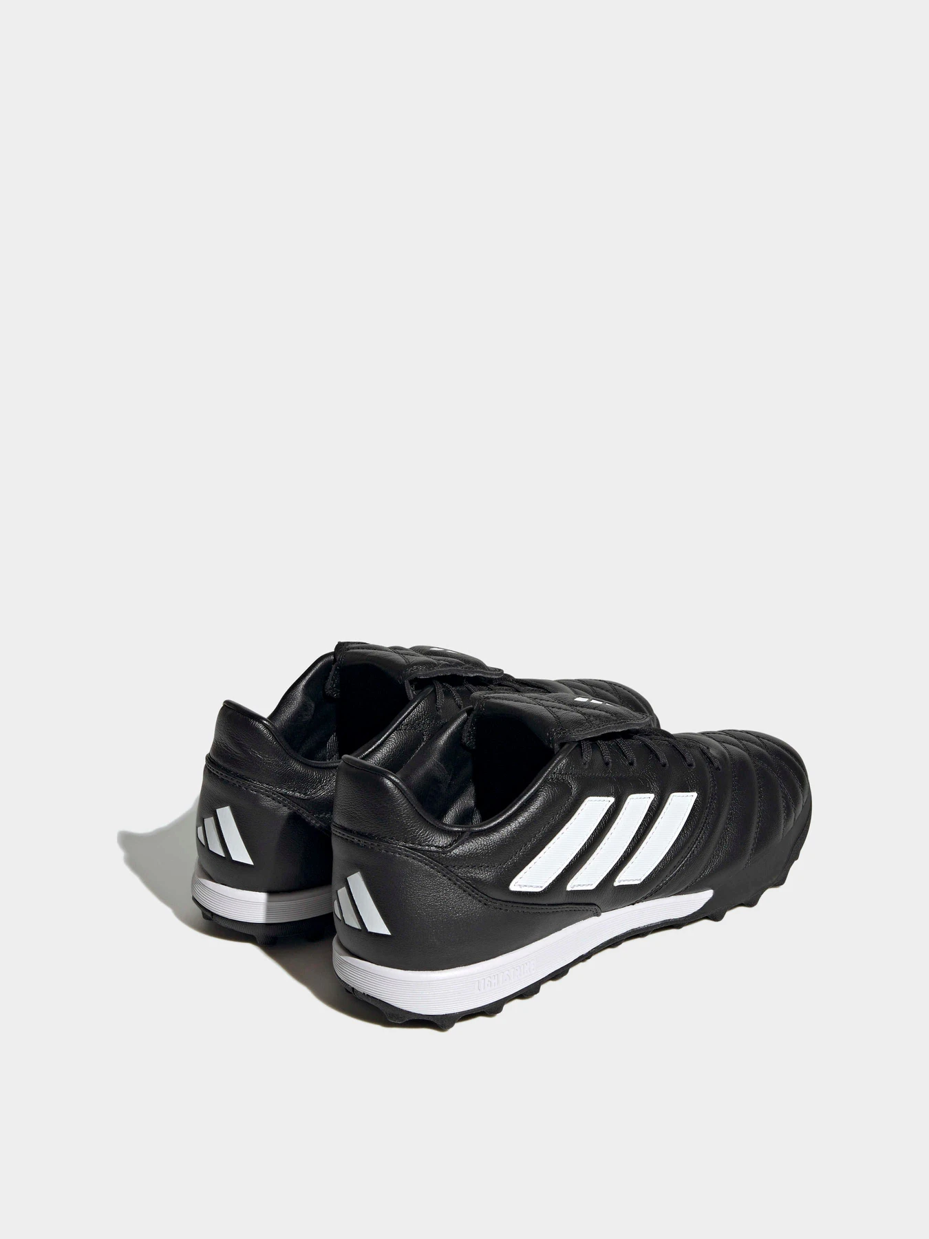 Кроссовки Adidas Copa модель FZ6121 Фото