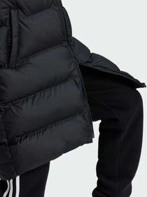 Куртки та дублянки Adidas модель IV9612 Фото