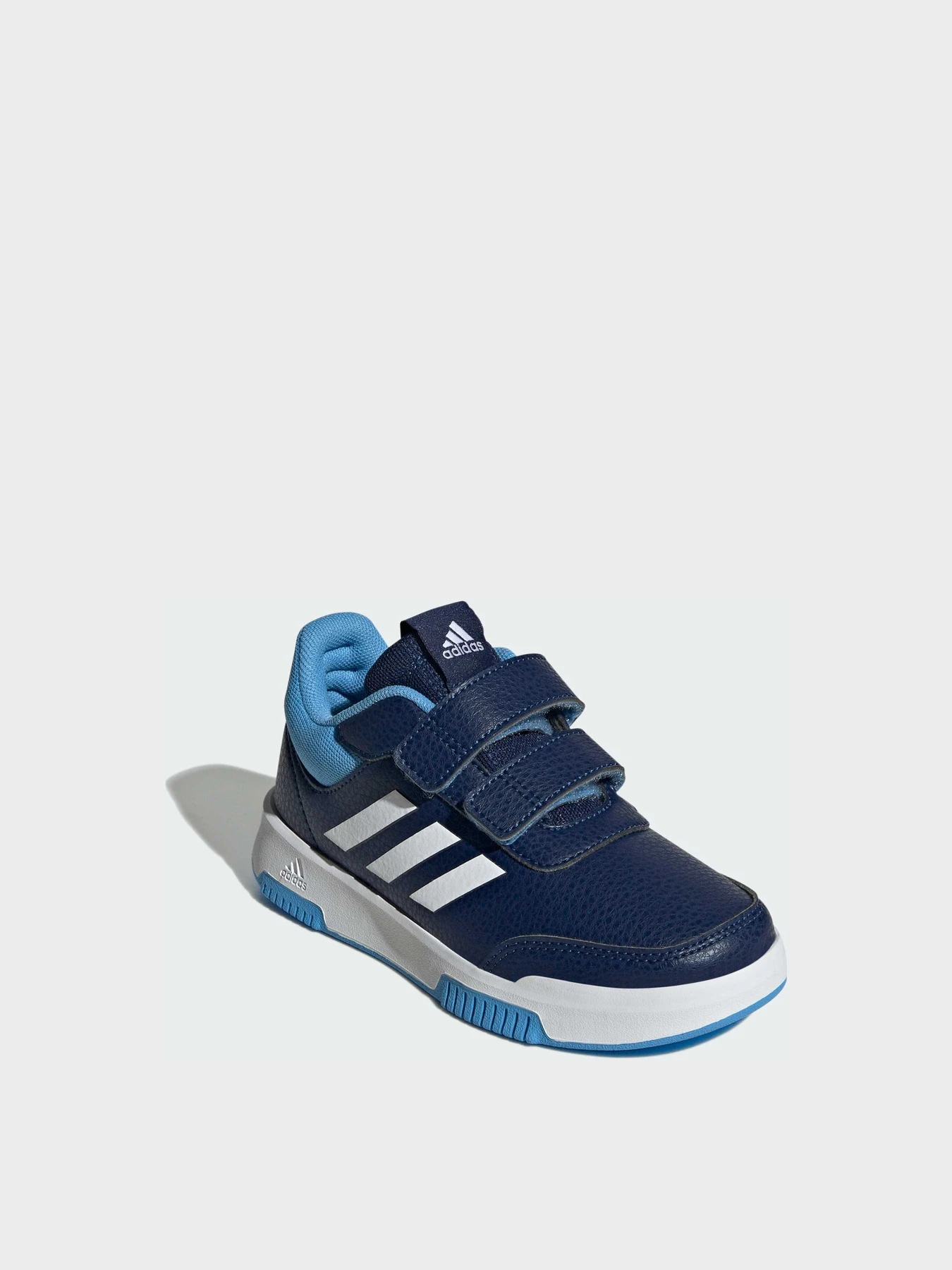 Кроссовки Adidas модель IE0922 Фото