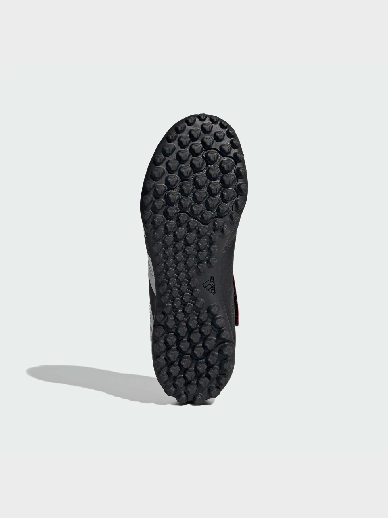 Кроссовки Adidas Predator модель IG5430 Кроссовки Adidas Predator модель IG5430 Фото