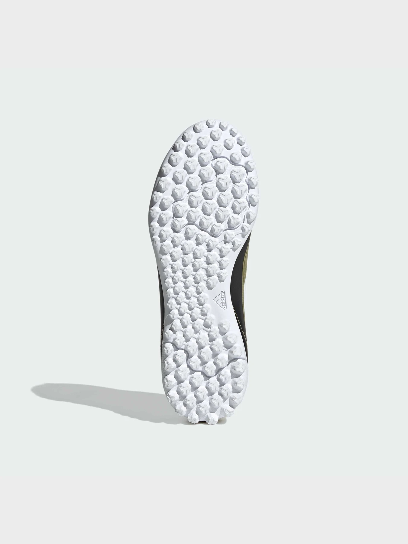 Кроссовки Adidas модель IG9297 Кроссовки Adidas модель IG9297 Фото