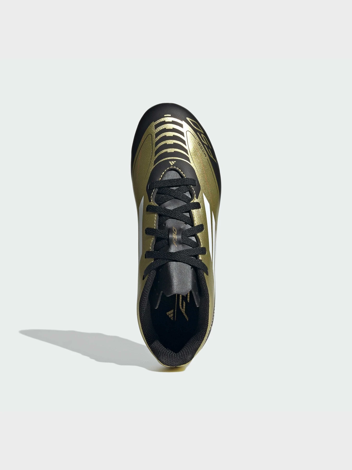 Кроссовки Adidas модель IG9319 Кроссовки Adidas модель IG9319 Фото