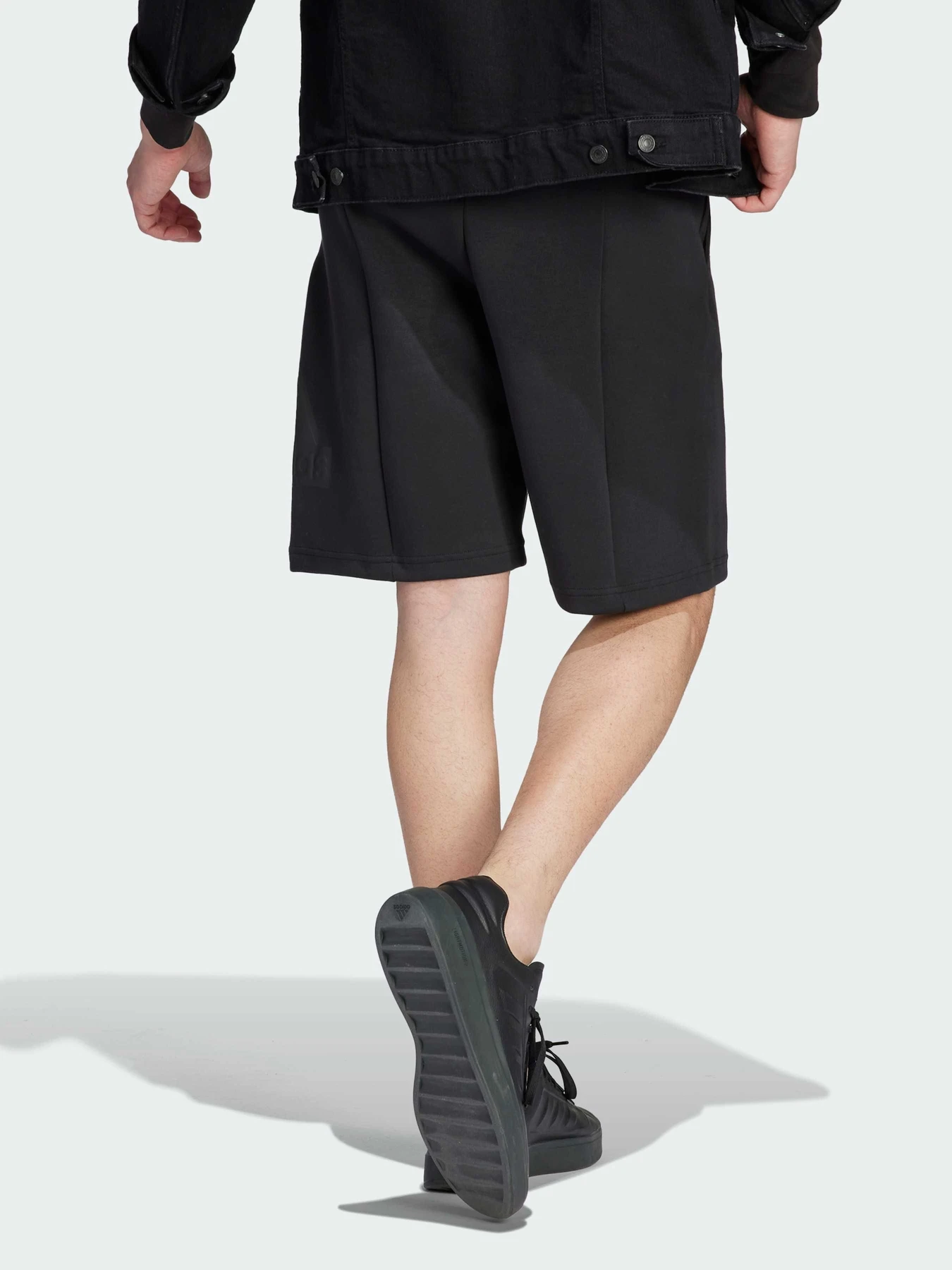 Шорты Adidas модель IJ6408 Шорты Adidas модель IJ6408 Фото