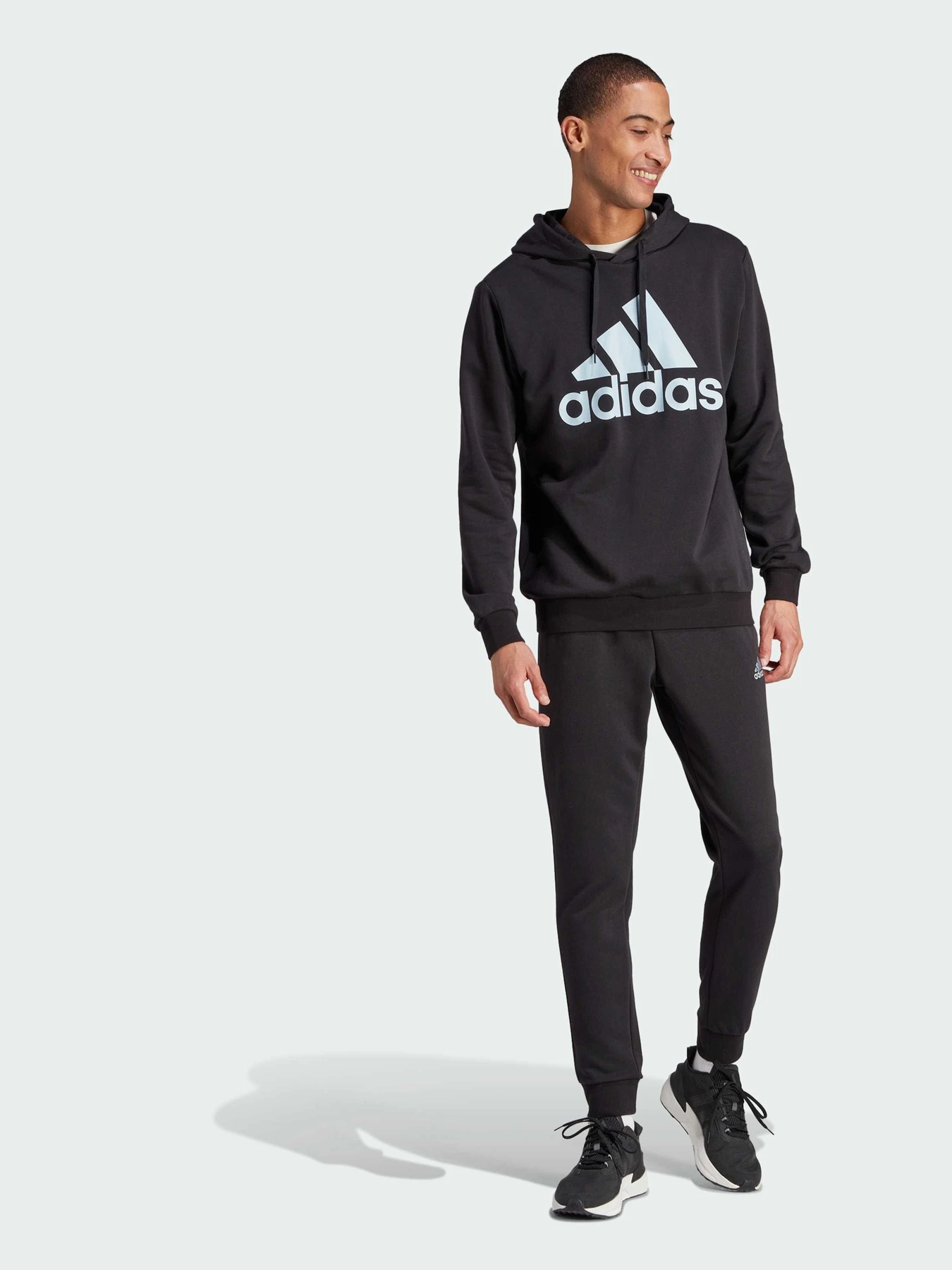 Костюмы Adidas модель IJ8555 Фото