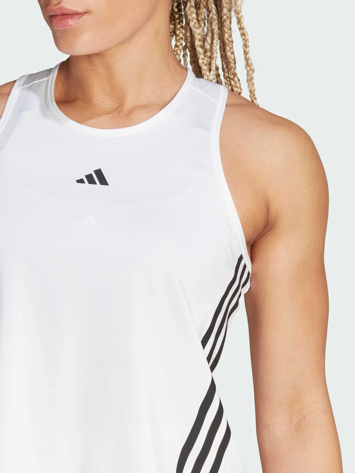 Футболки и поло Adidas модель IK9581 Футболки и поло Adidas модель IK9581 Фото