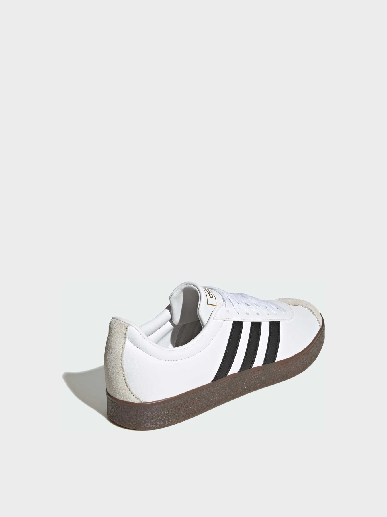Кроссовки Adidas модель ID6015 Кроссовки Adidas модель ID6015 Фото
