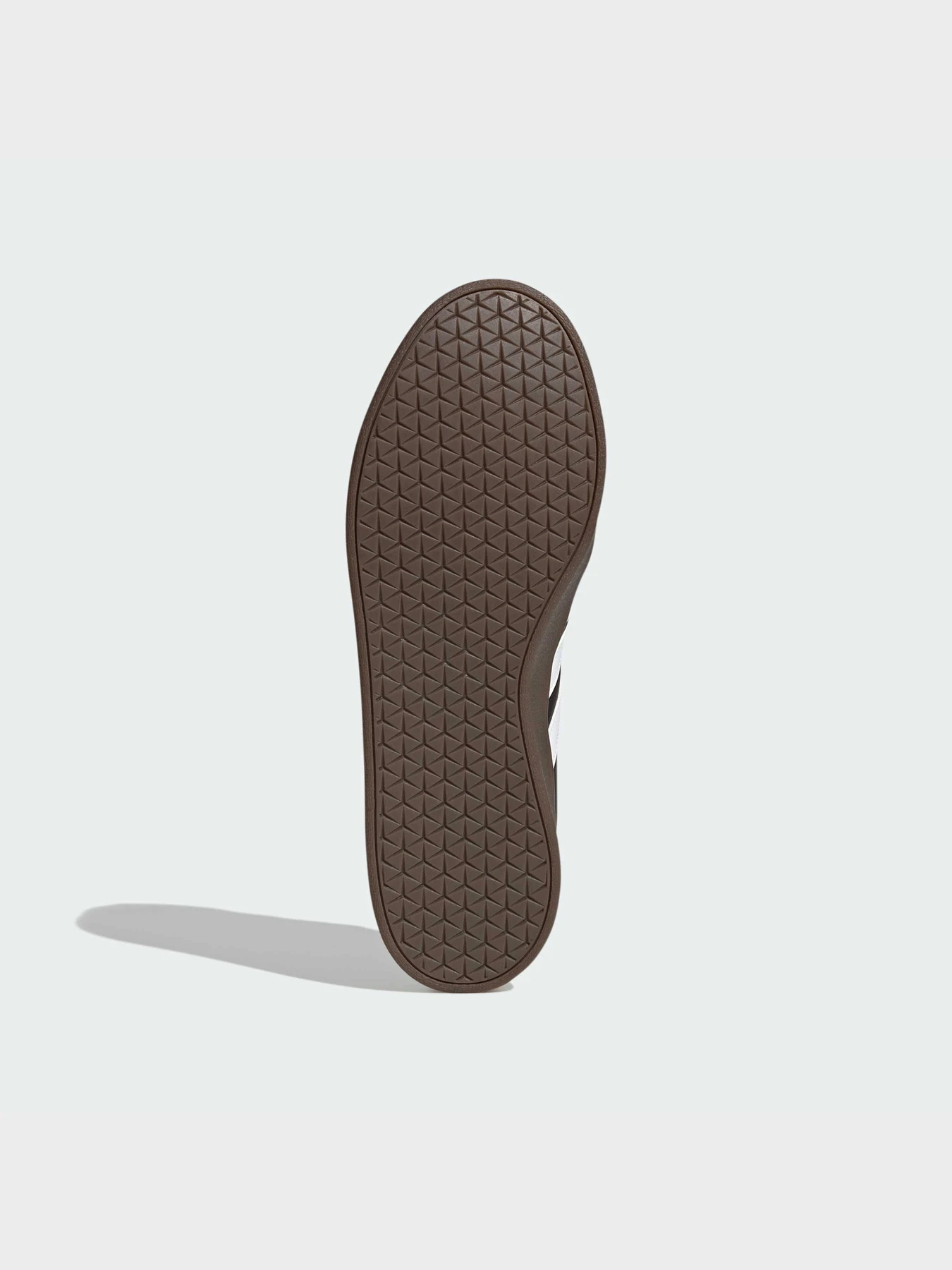 Кроссовки Adidas модель ID6017 Кроссовки Adidas модель ID6017 Фото