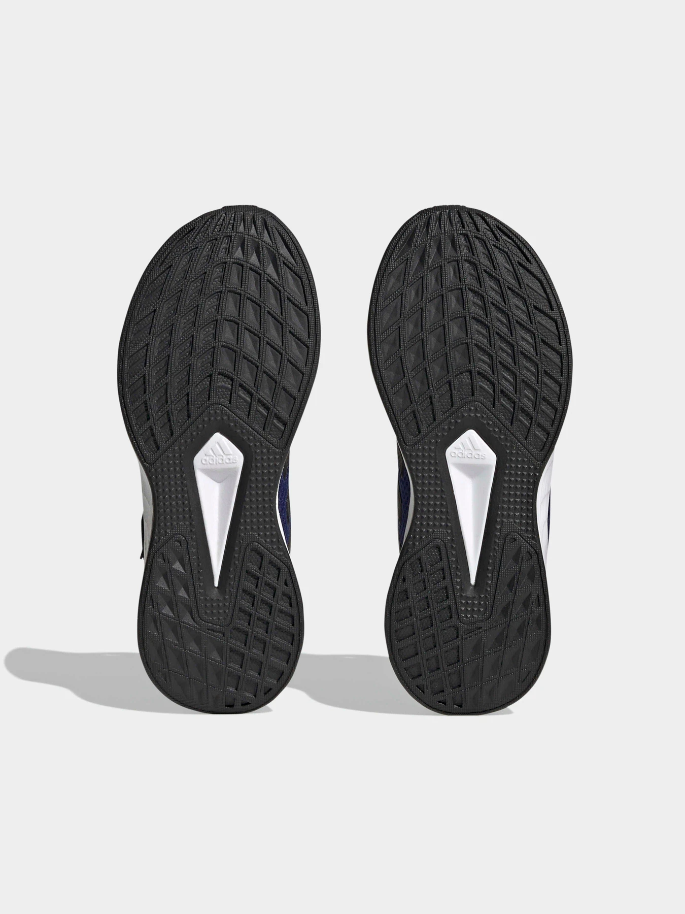 Кроссовки Adidas модель HP5818 Фото