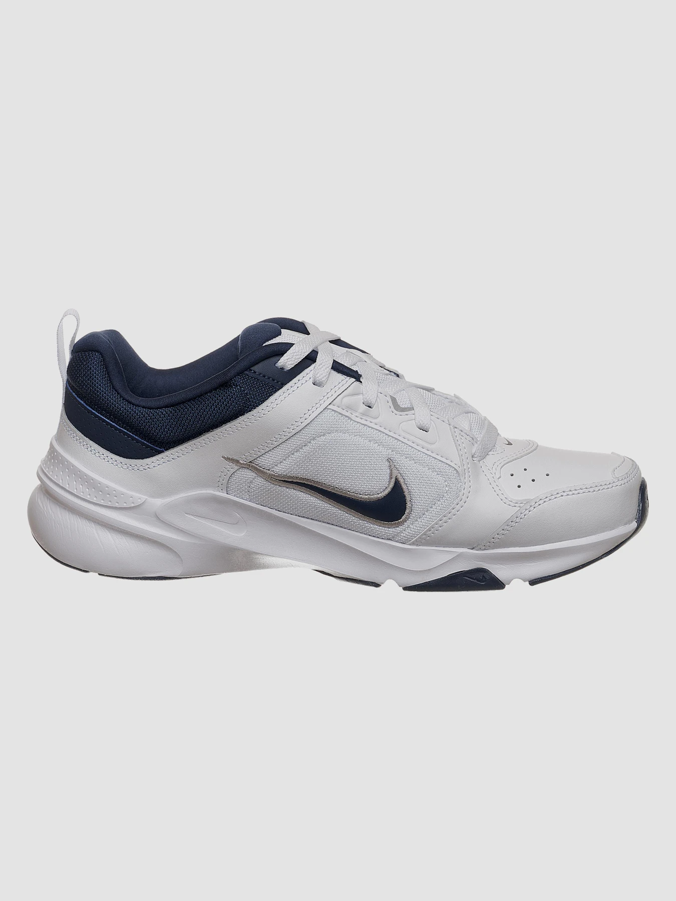 Кросівки NIKE Defy All Day модель DJ1196-100 Фото